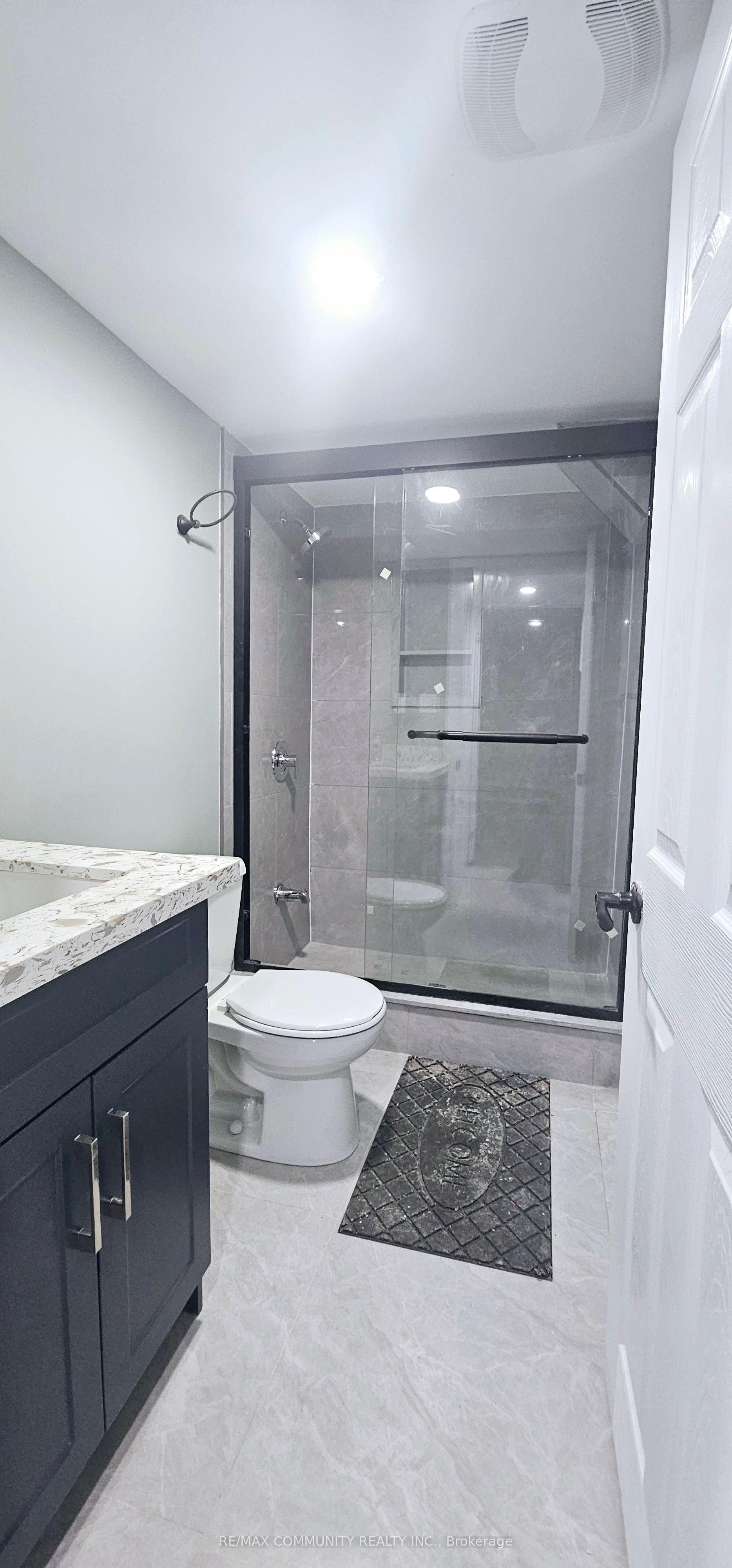 68 Hyacinth Crescent Property Photo 12