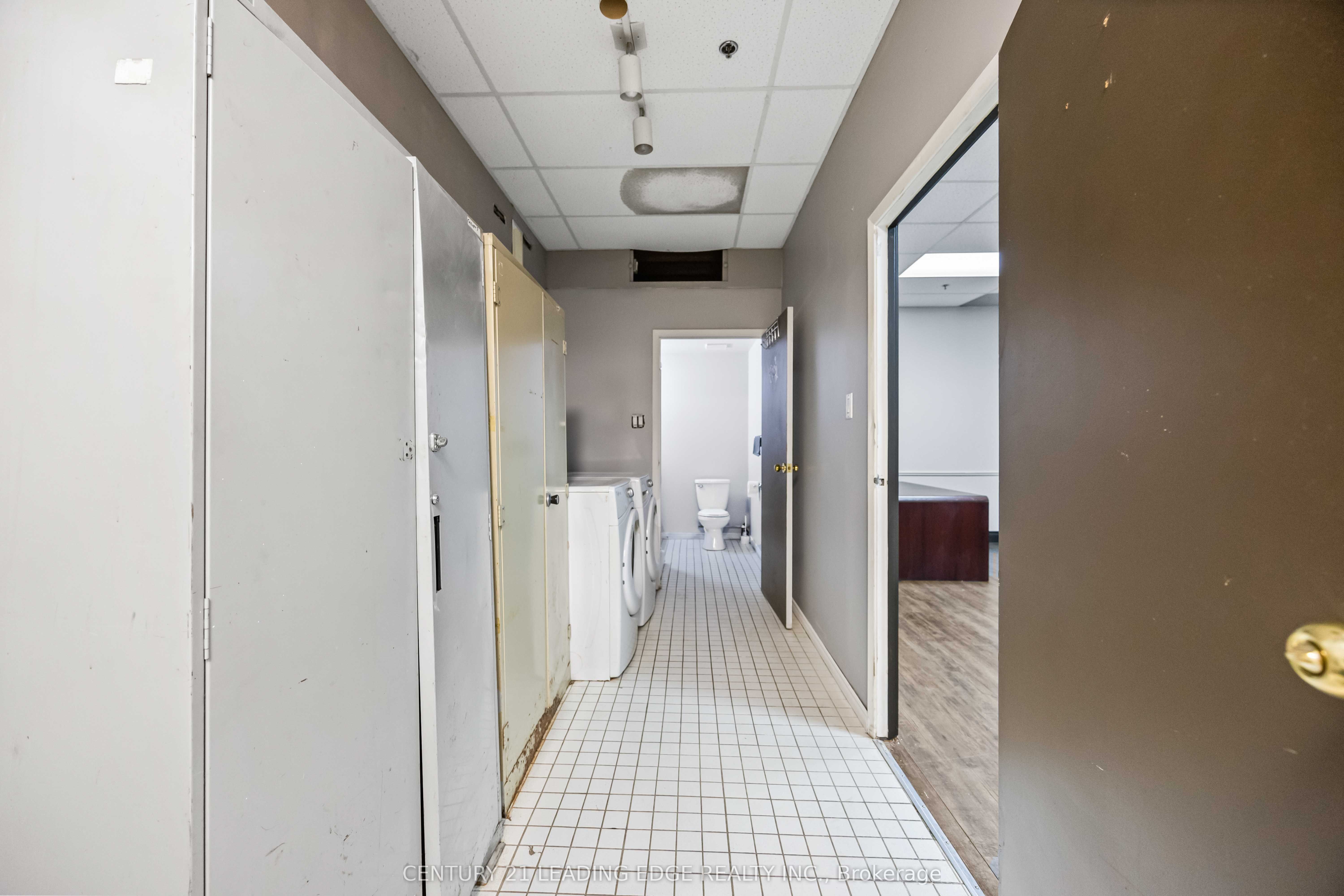 #12 - 850 Tapscott Road Property Photo 12