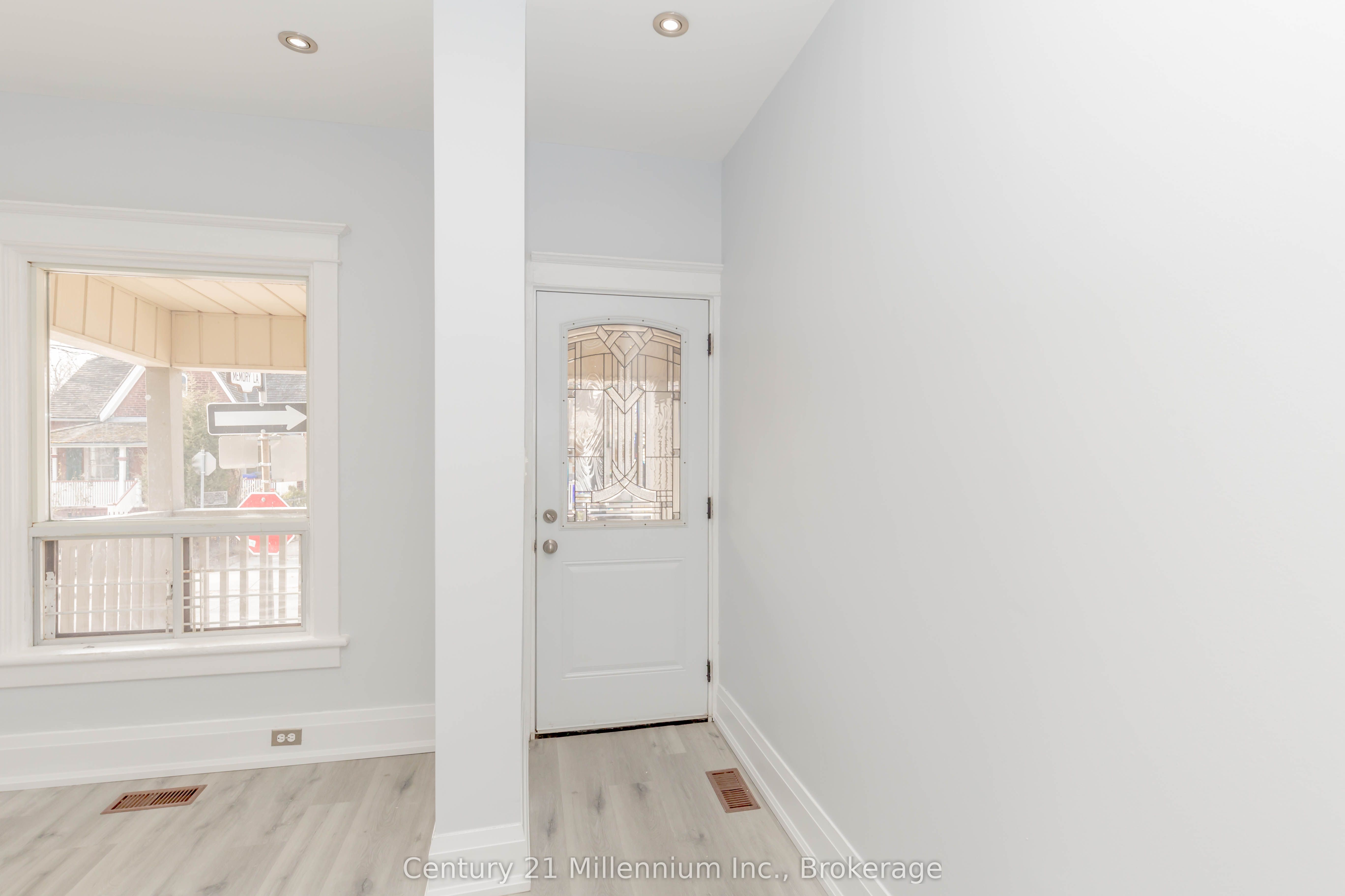 69 Laing Street Property Photo 6