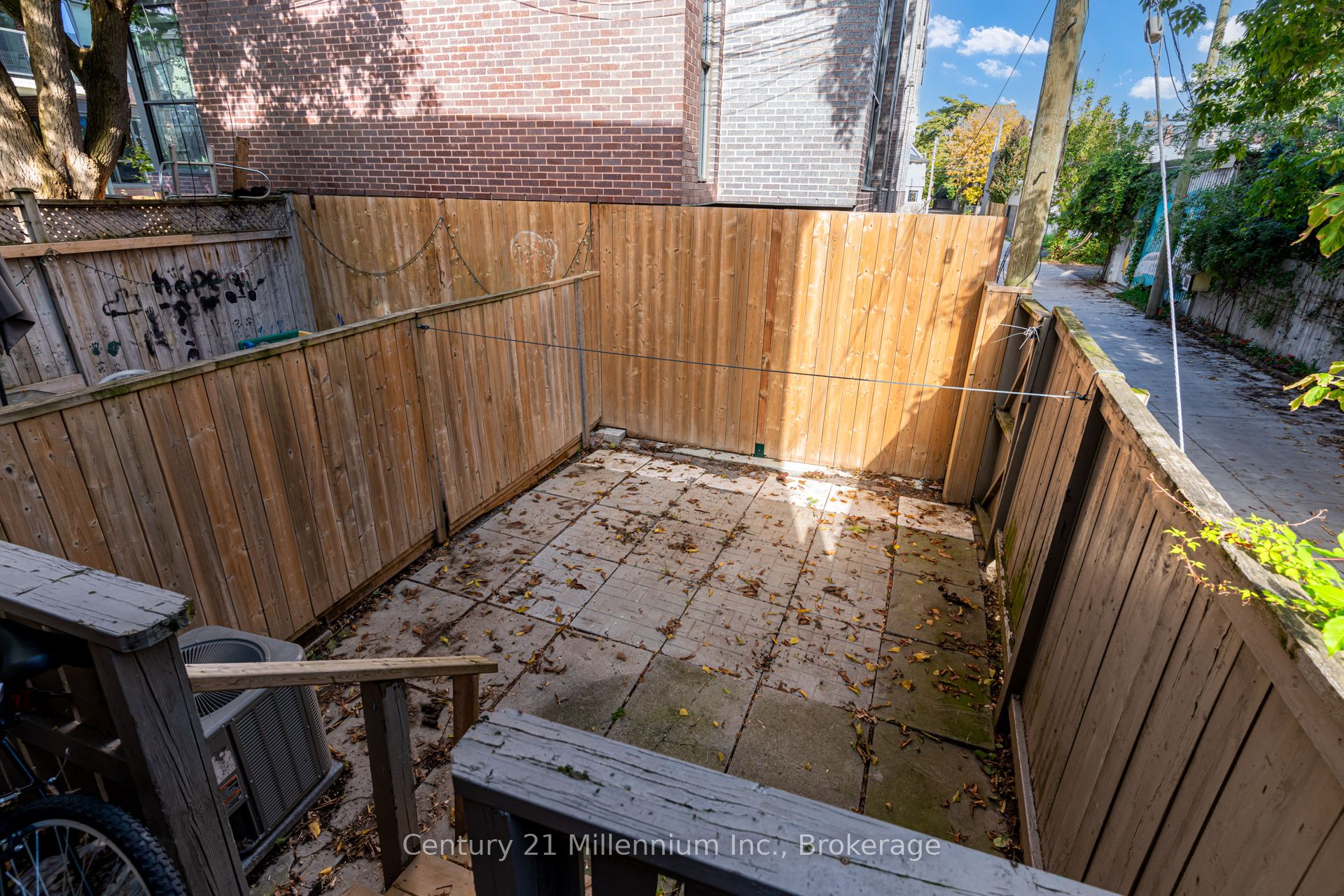 69 Laing Street Property Photo 35