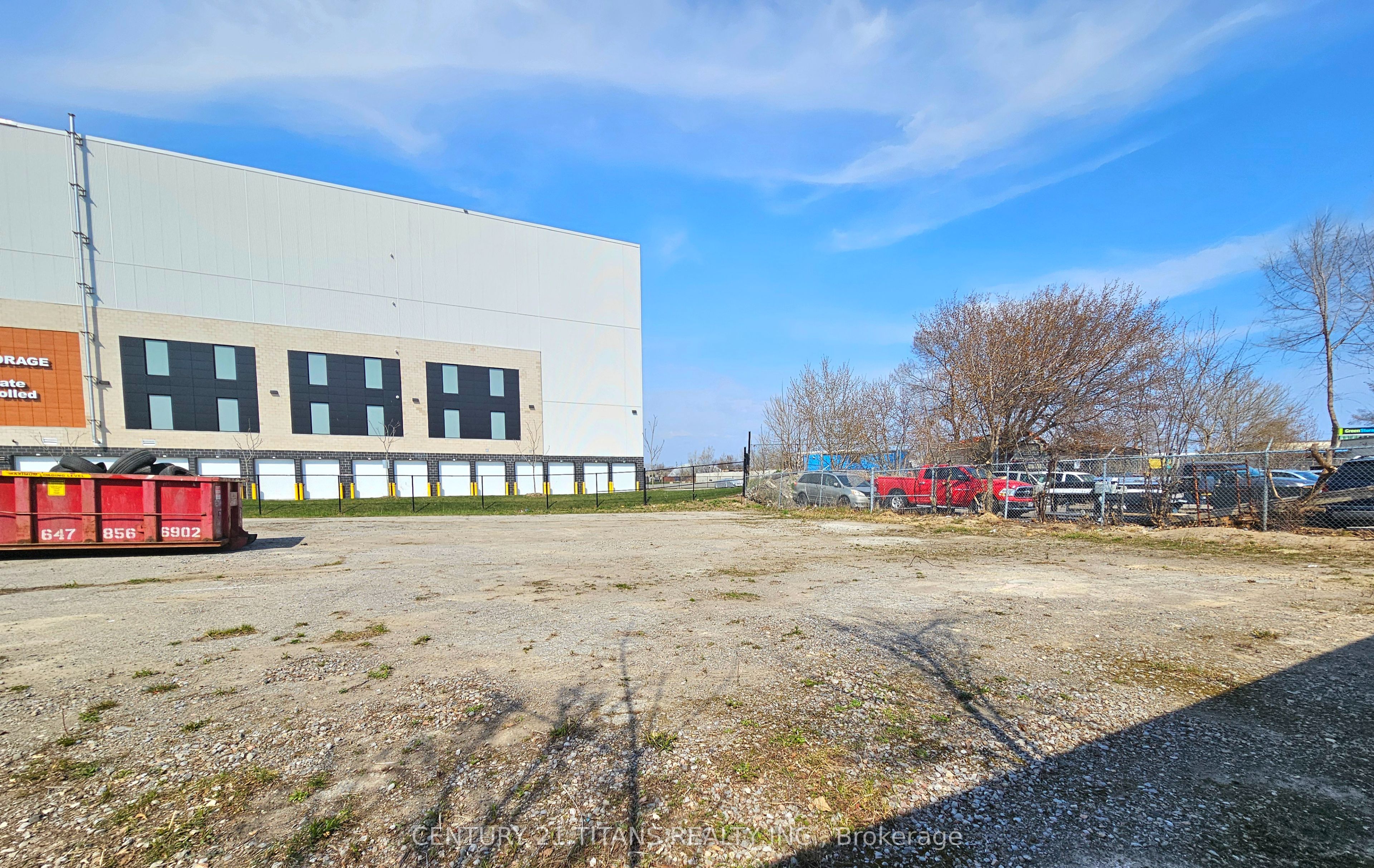323 Danforth Road Property Photo 11