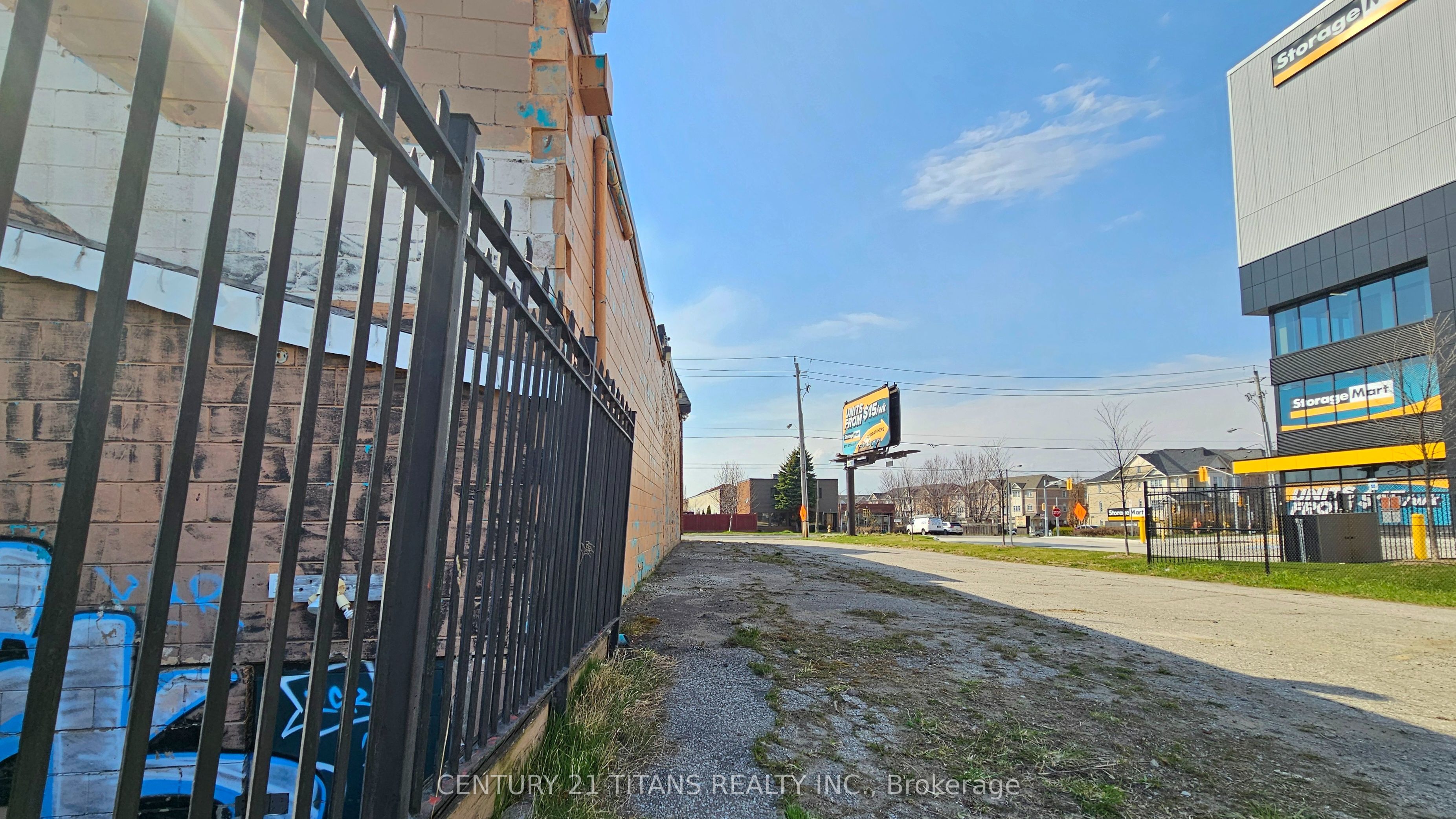 323 Danforth Road Property Photo 17