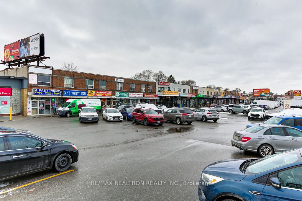 2693-97 Eglinton Avenue Property Photo 3
