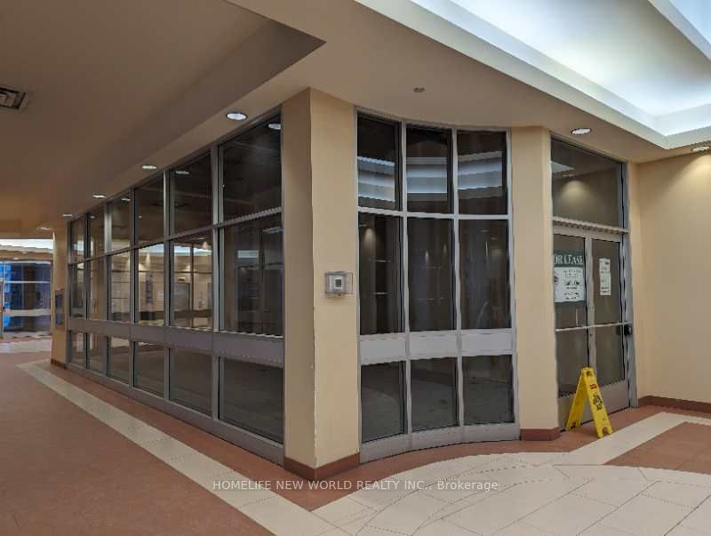 #1d2 - 2330 Kennedy Road Property Photo 8