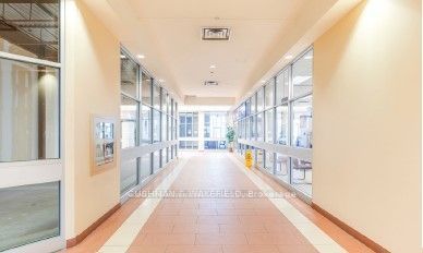 #1d2 - 2330 Kennedy Road Property Photo 10