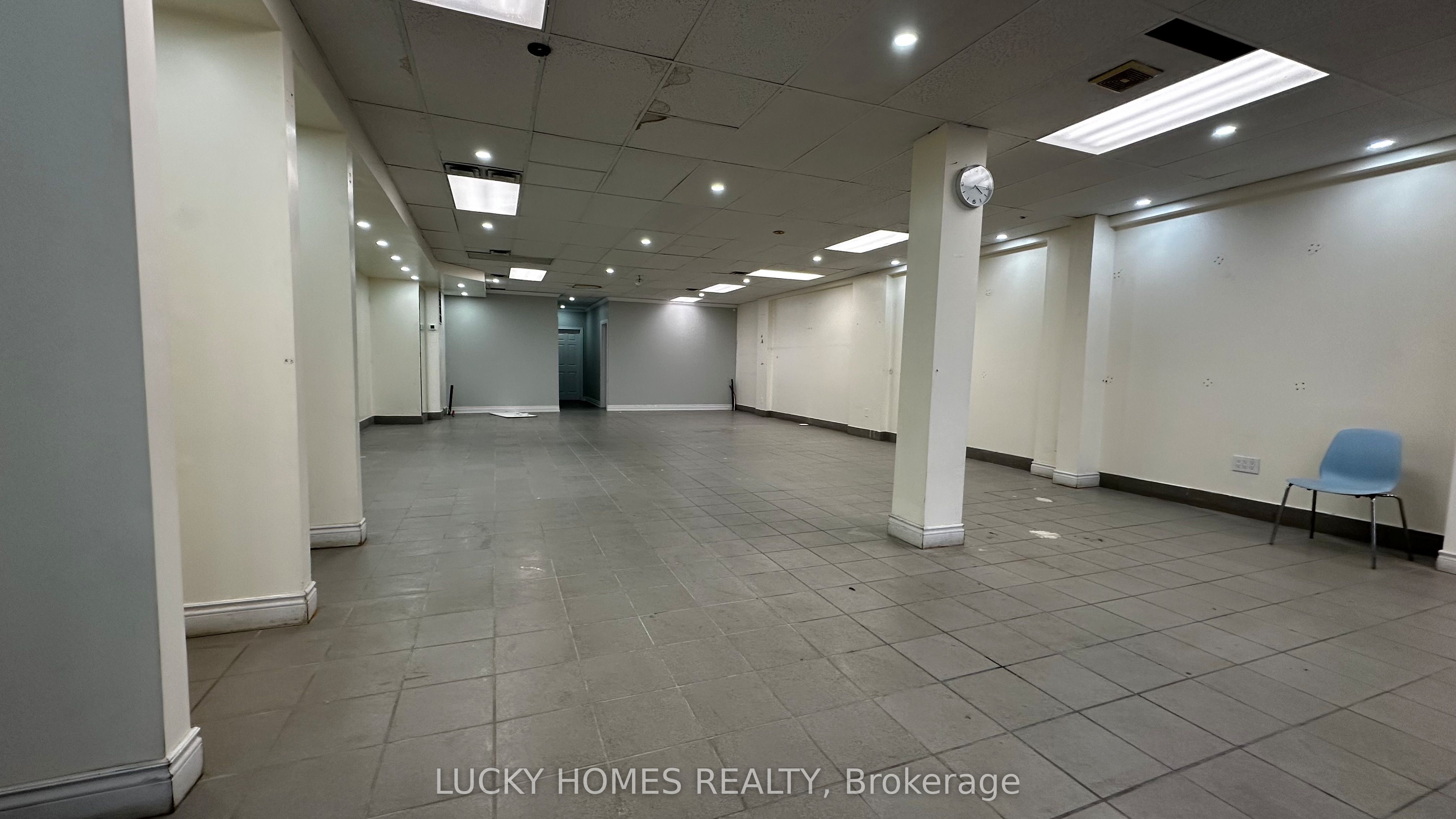 2679 Eglinton Avenue Property Photo 3