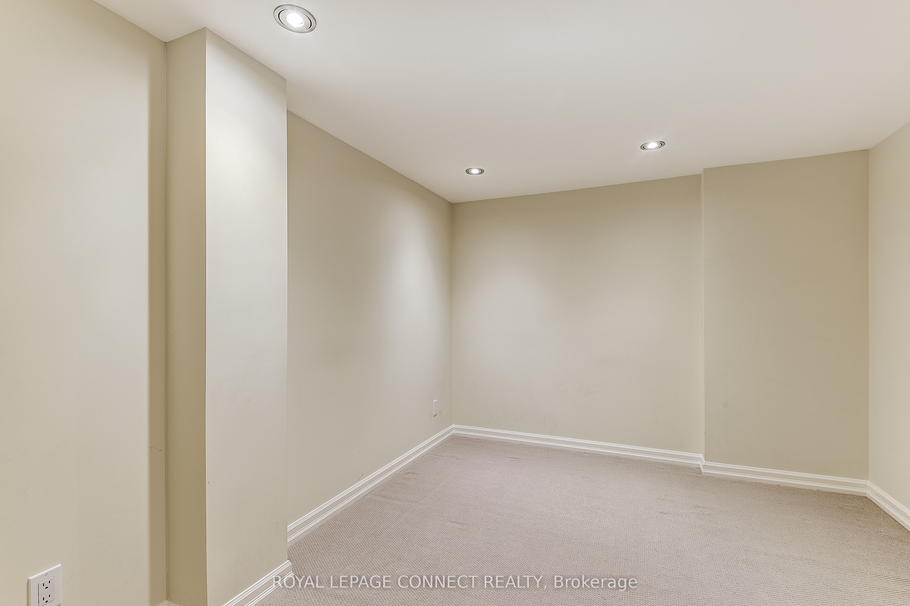 29 Andona Crescent Property Photo 29