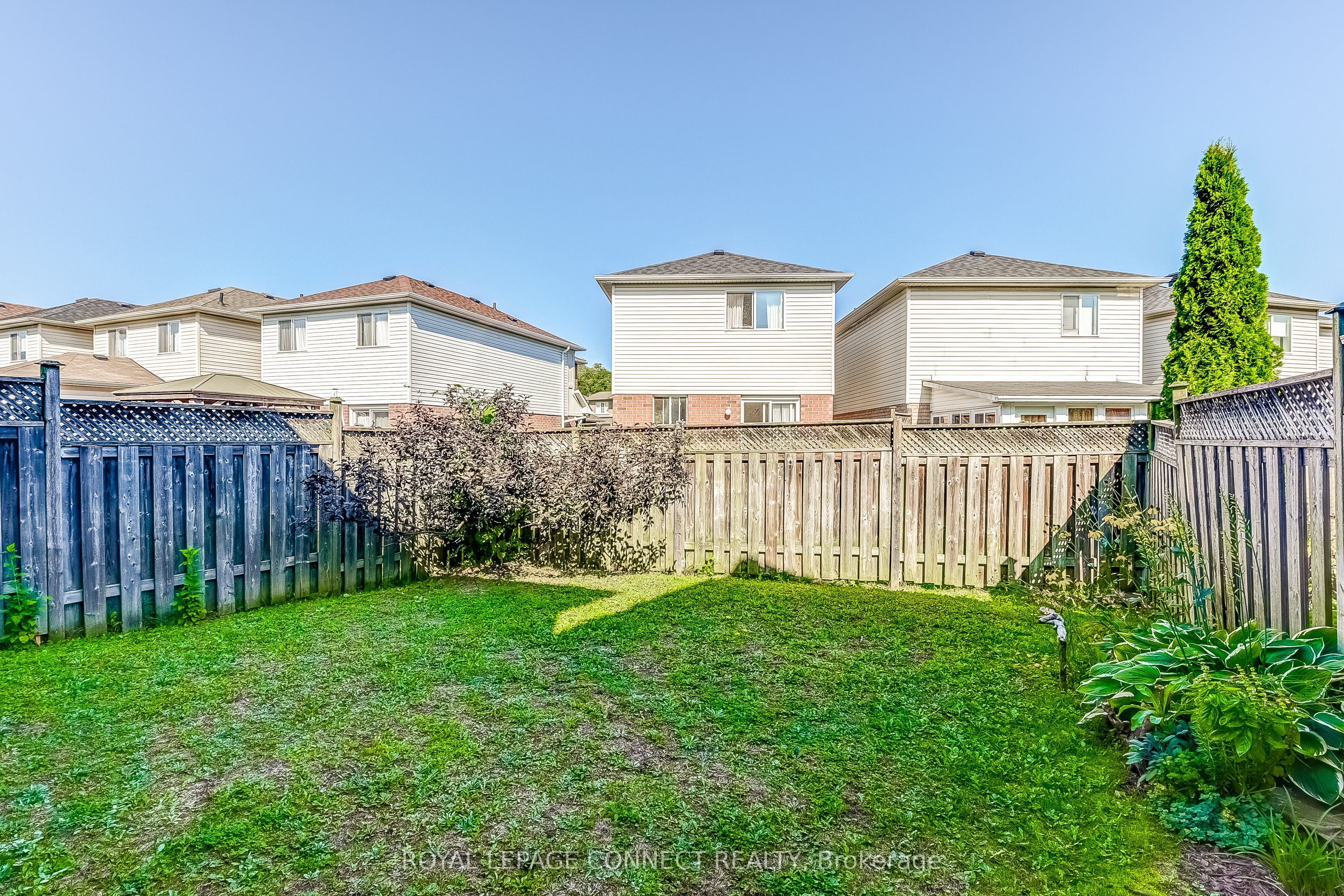 29 Andona Crescent Property Photo 33