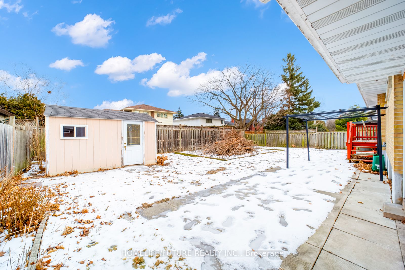 729 Glenforest Street Property Photo 24