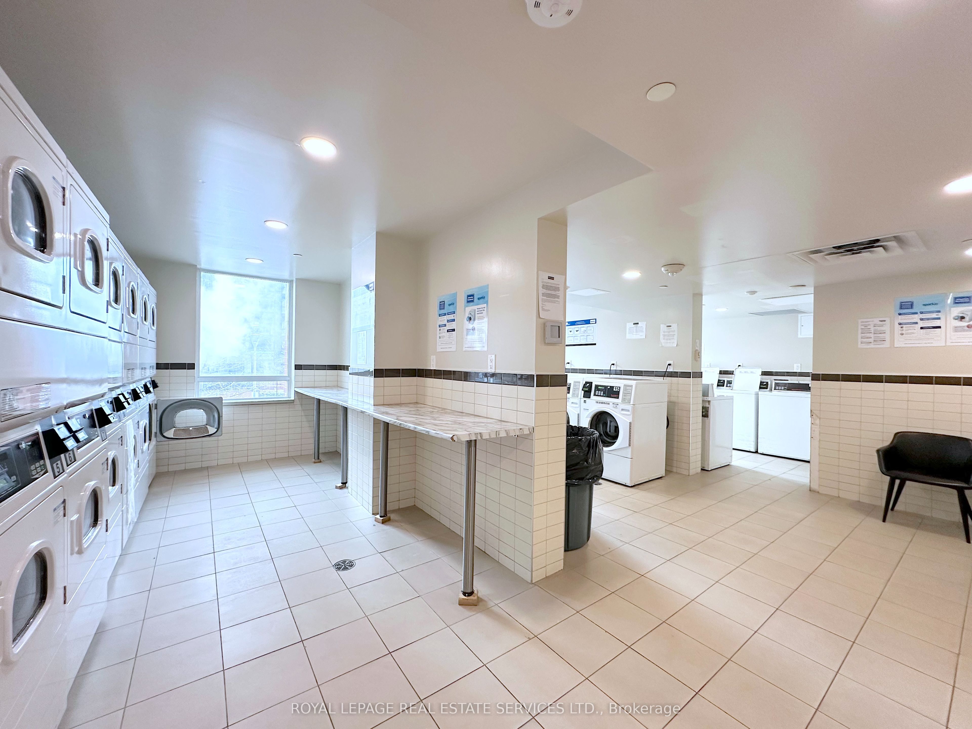 #1410 - 73 Bayly Street Property Photo 14