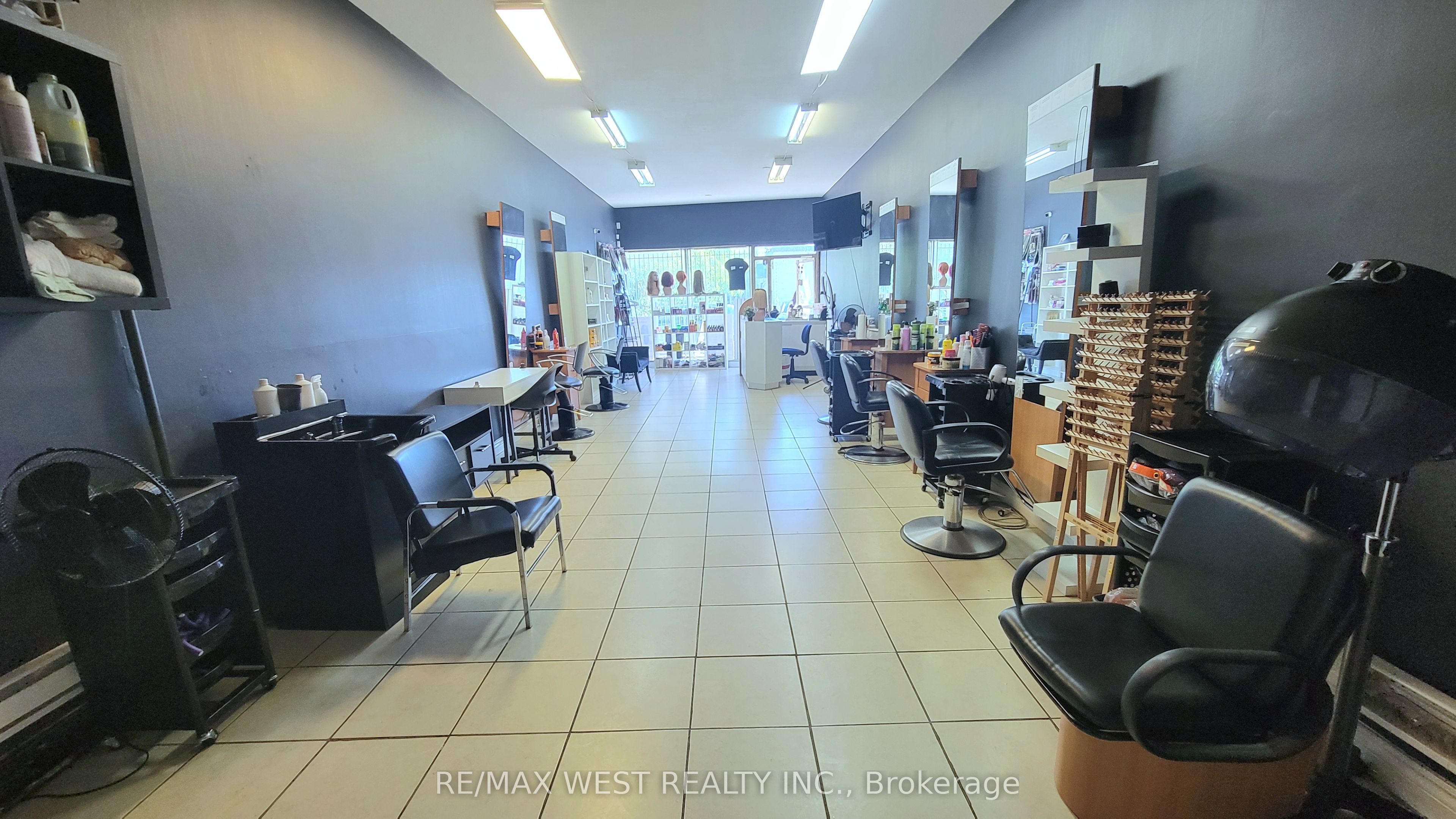 #7 - 1375 Danforth Road Property Photo 15