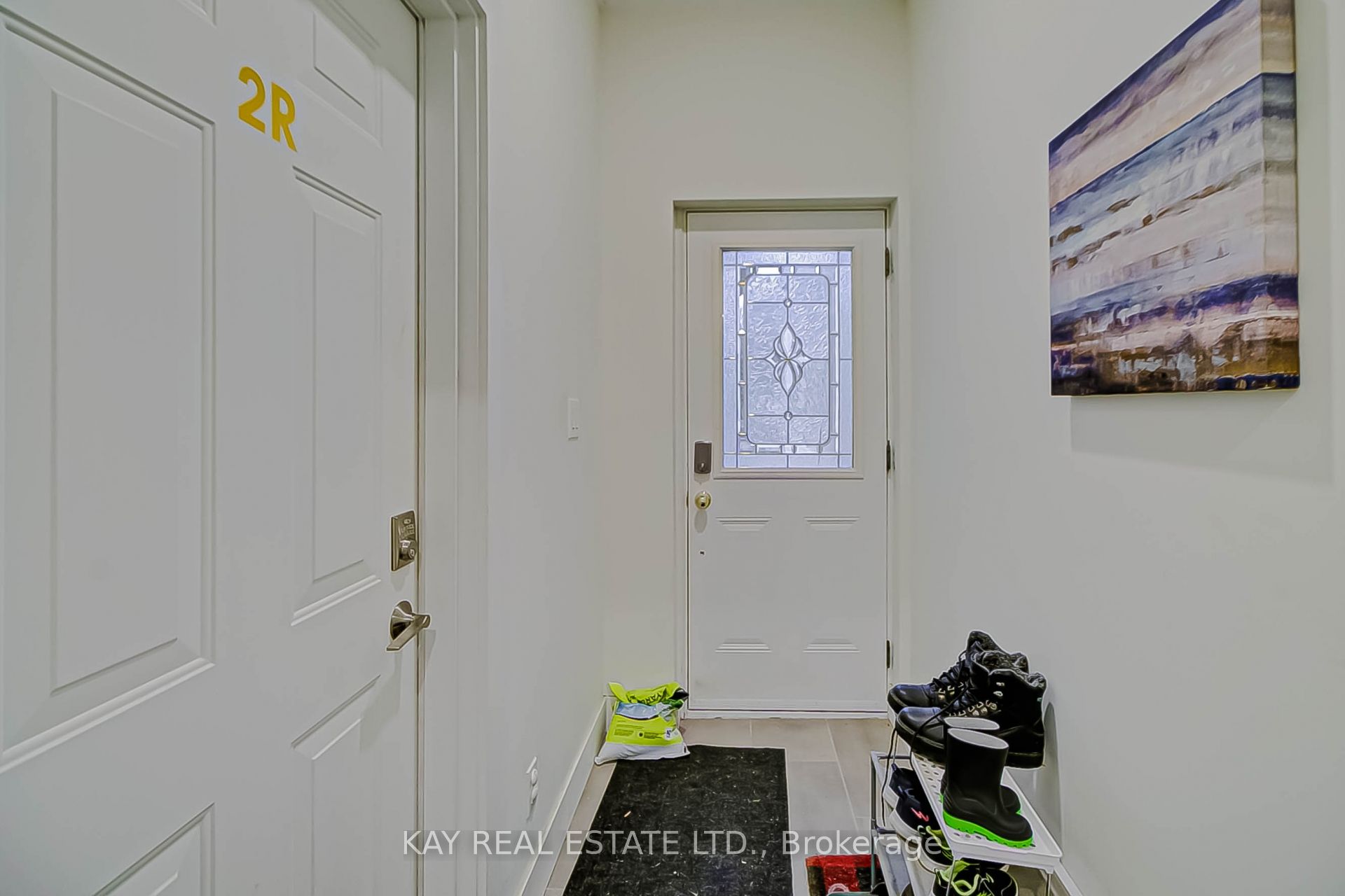 1448 Gerrard Street Property Photo 14