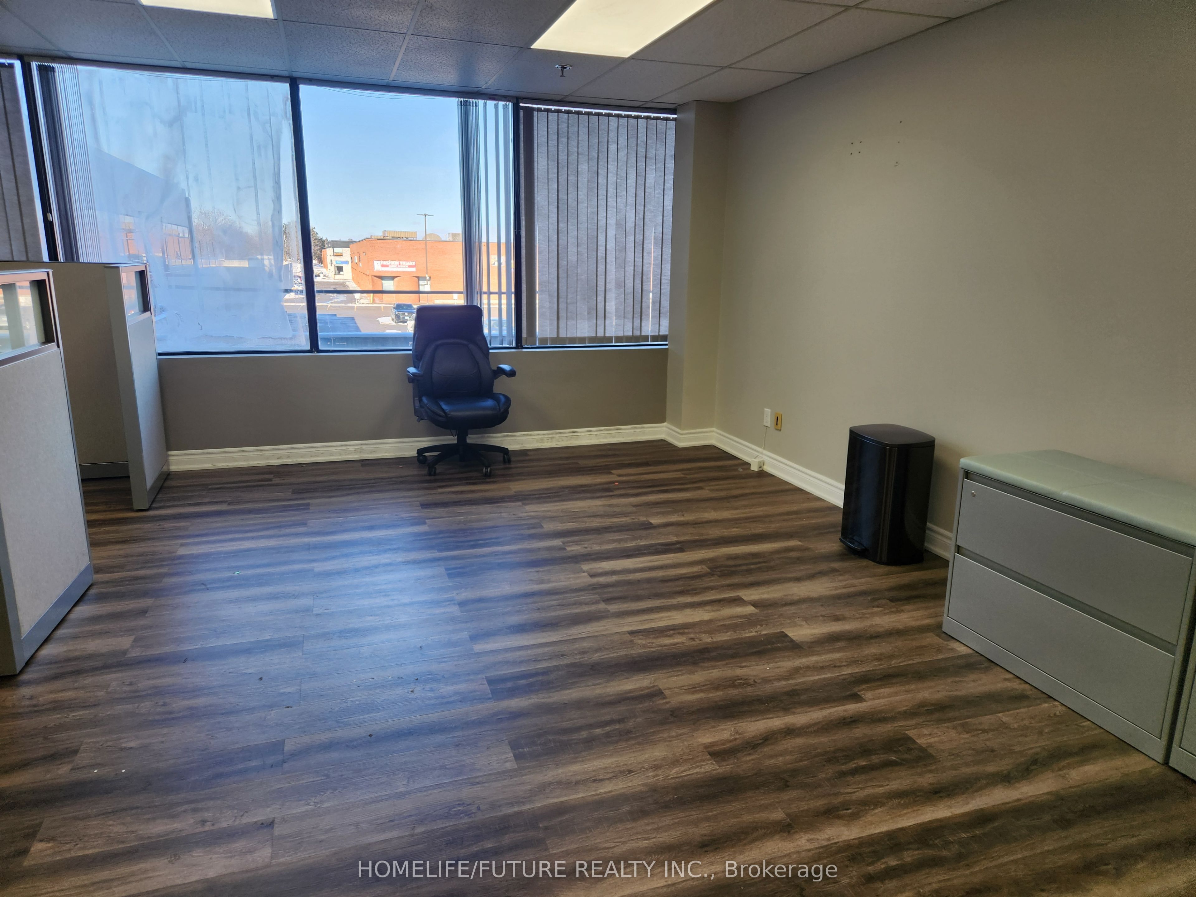 #212 - 3300 Mcnicoll Avenue Property Photo 2