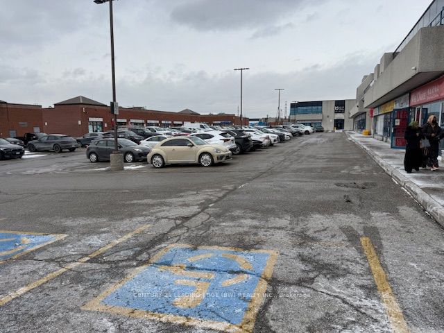 #101 - 3320 Midland Avenue Property Photo 3