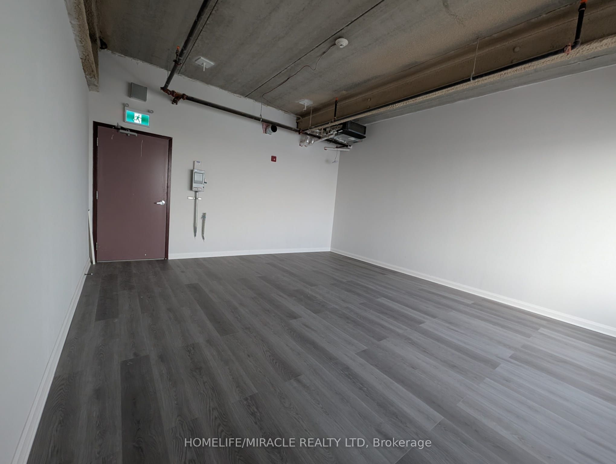#405 - 2225 Markham Road Property Photo 7