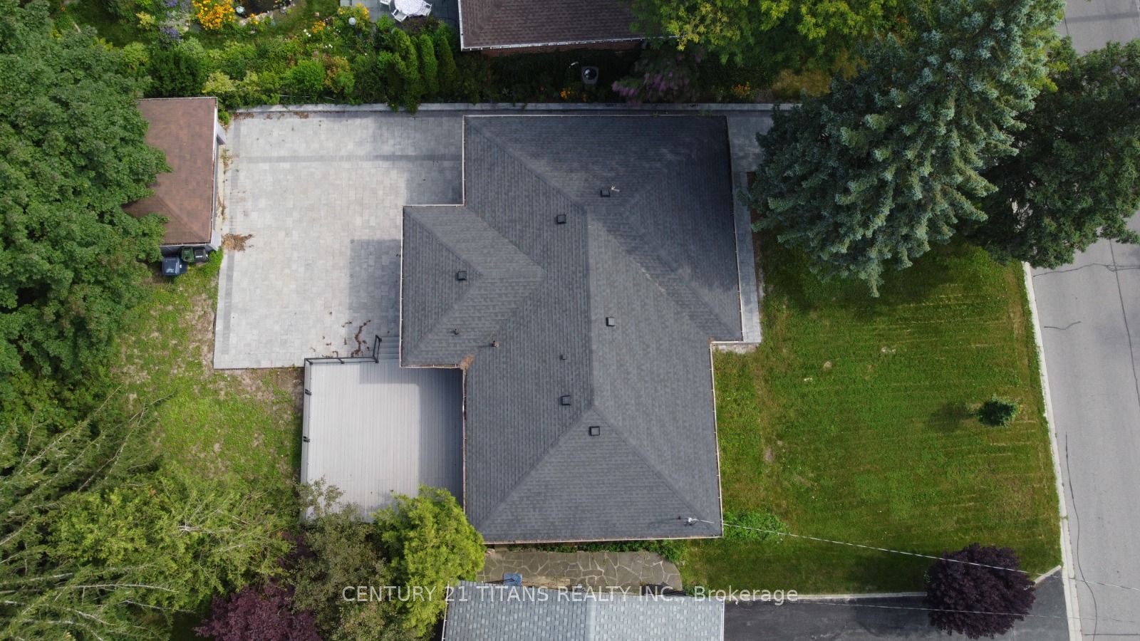 40 Hill Crescent Property Photo 3