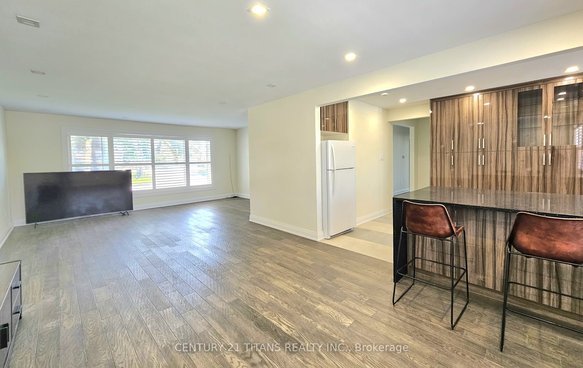 40 Hill Crescent Property Photo 6