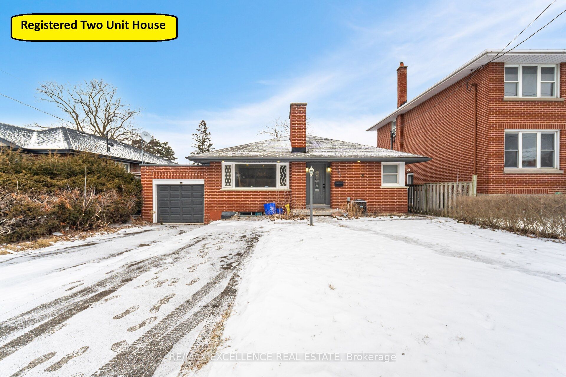 387 Mary Street Property Photo
