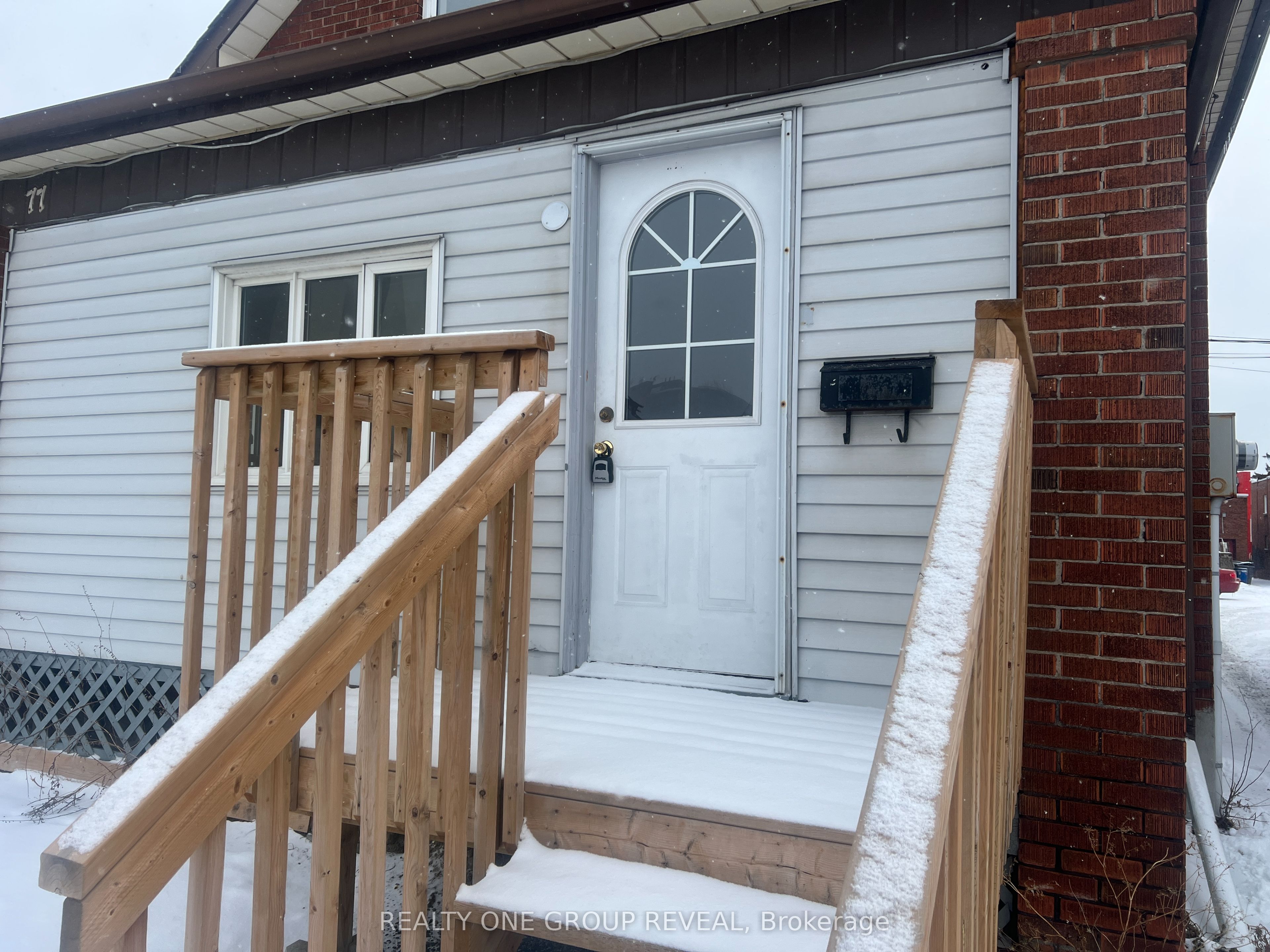 77 Bond Street Property Photo 3
