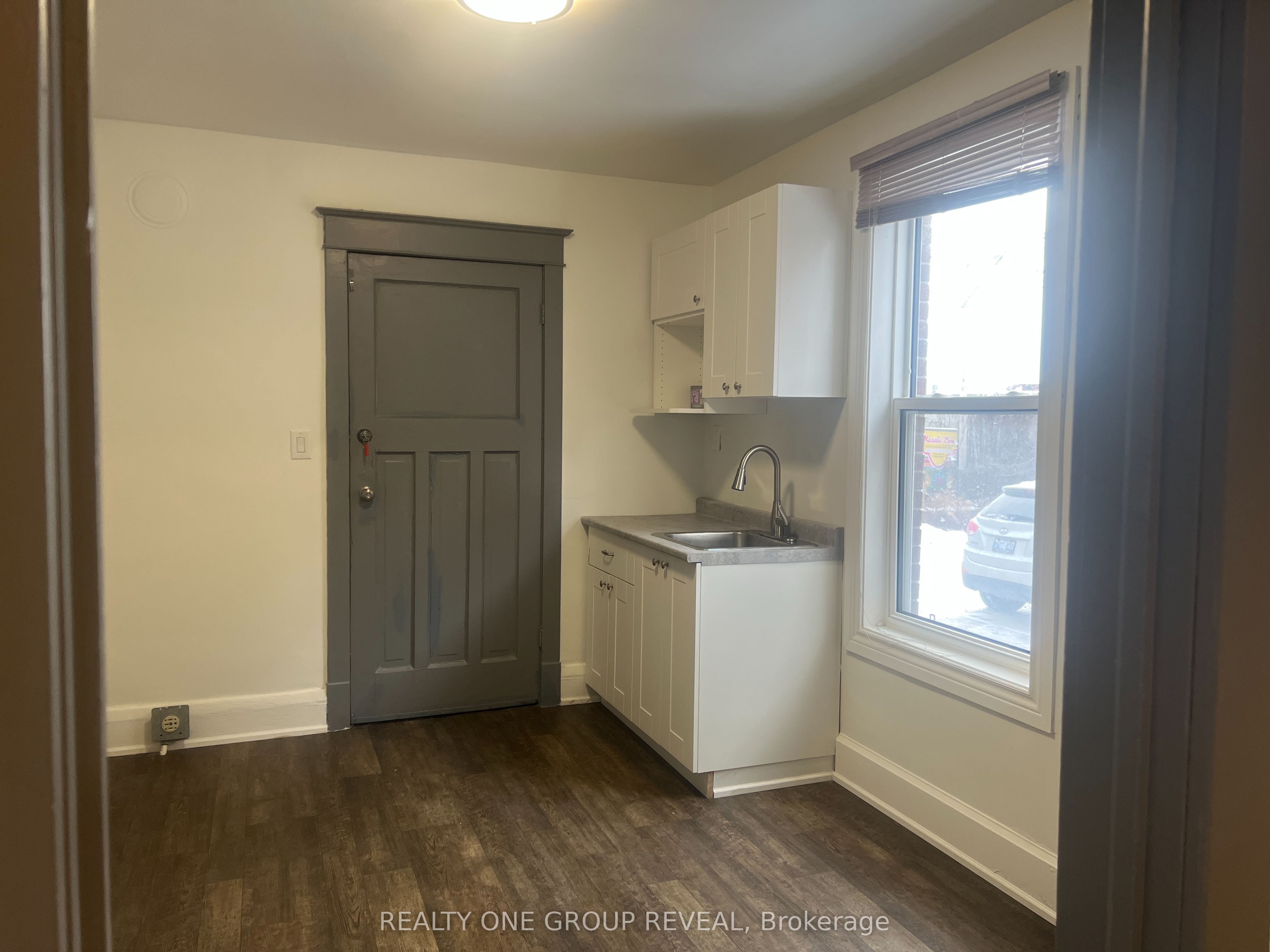 77 Bond Street Property Photo 13