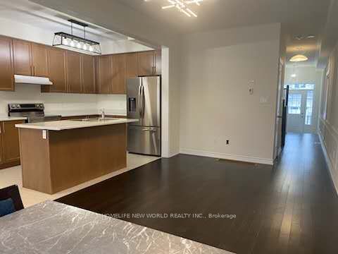 2406 Angora Street Property Photo 9