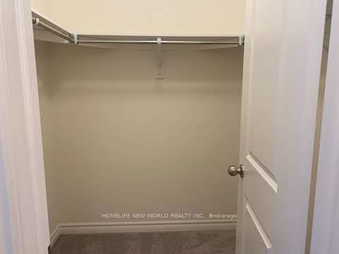 2406 Angora Street Property Photo 27
