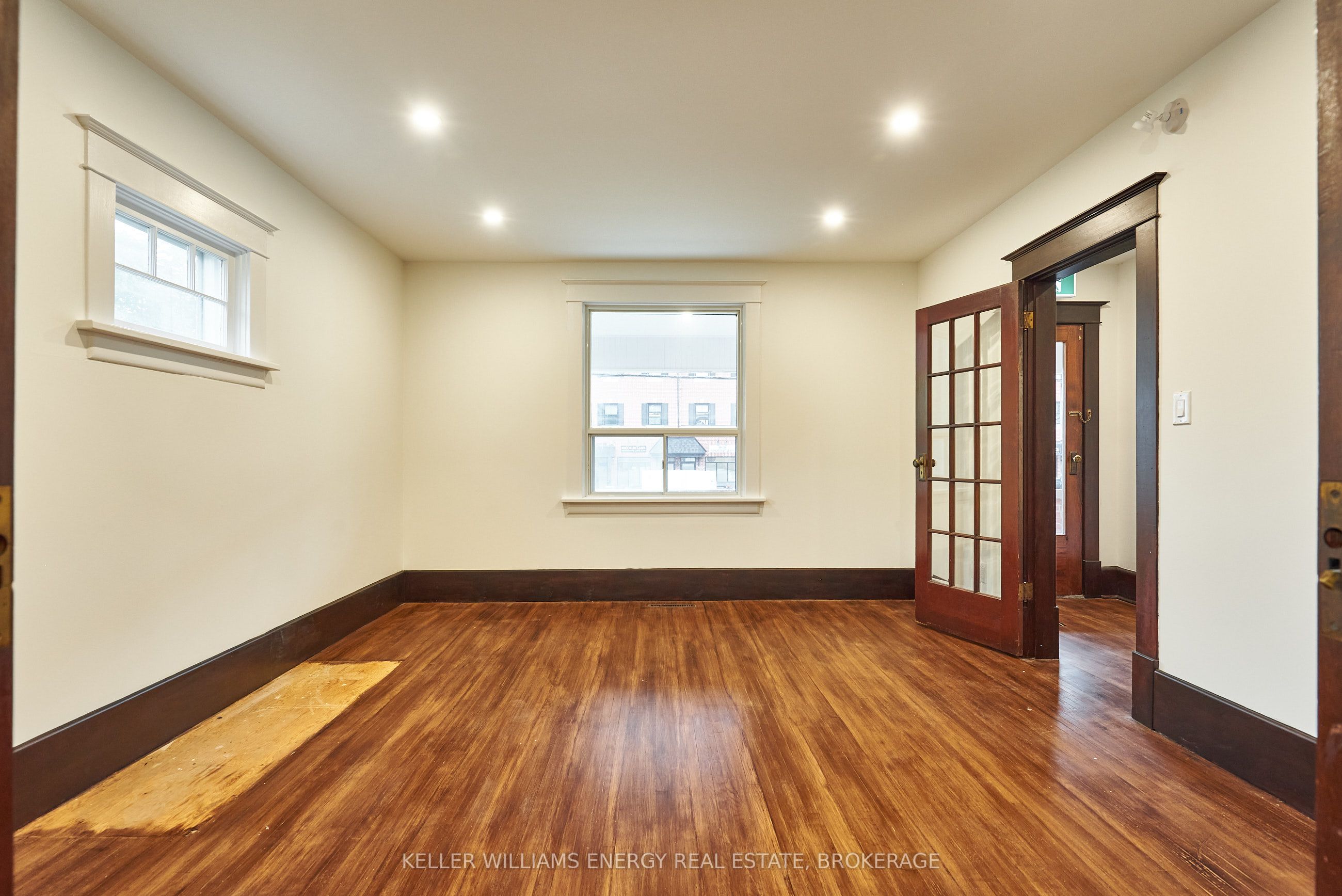24 Baldwin St Property Photo 4