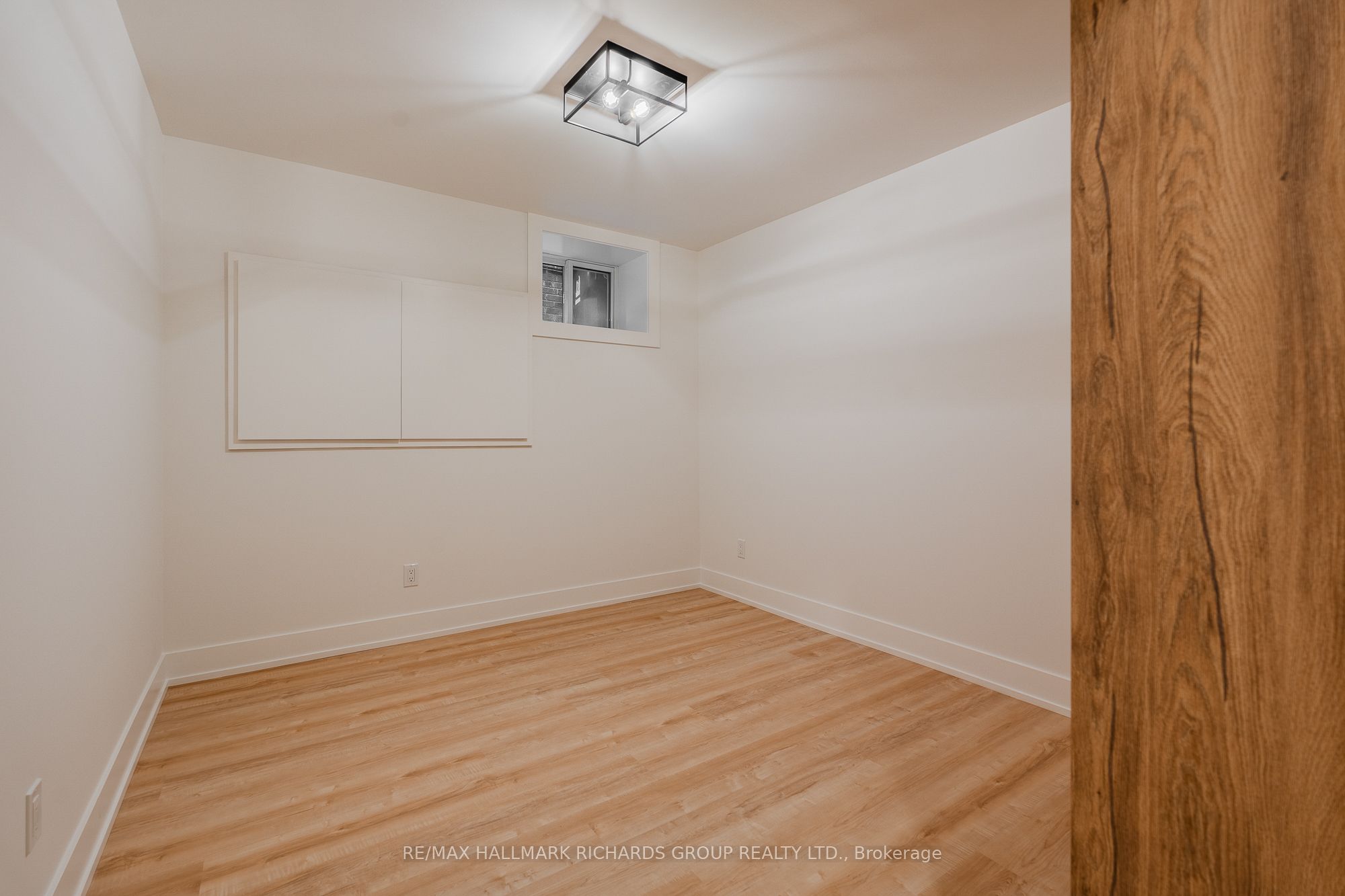 18-20 Wineva Avenue Property Photo 39