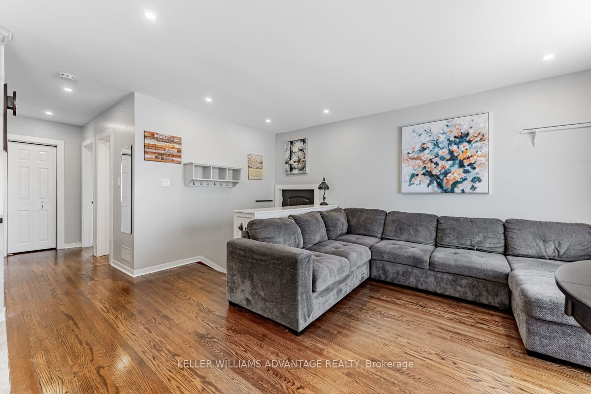 87 Merryfield Drive Property Photo 4