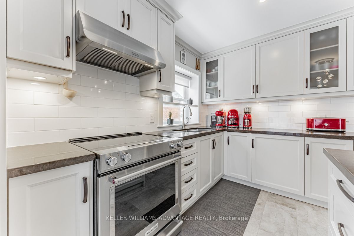 87 Merryfield Drive Property Photo 7