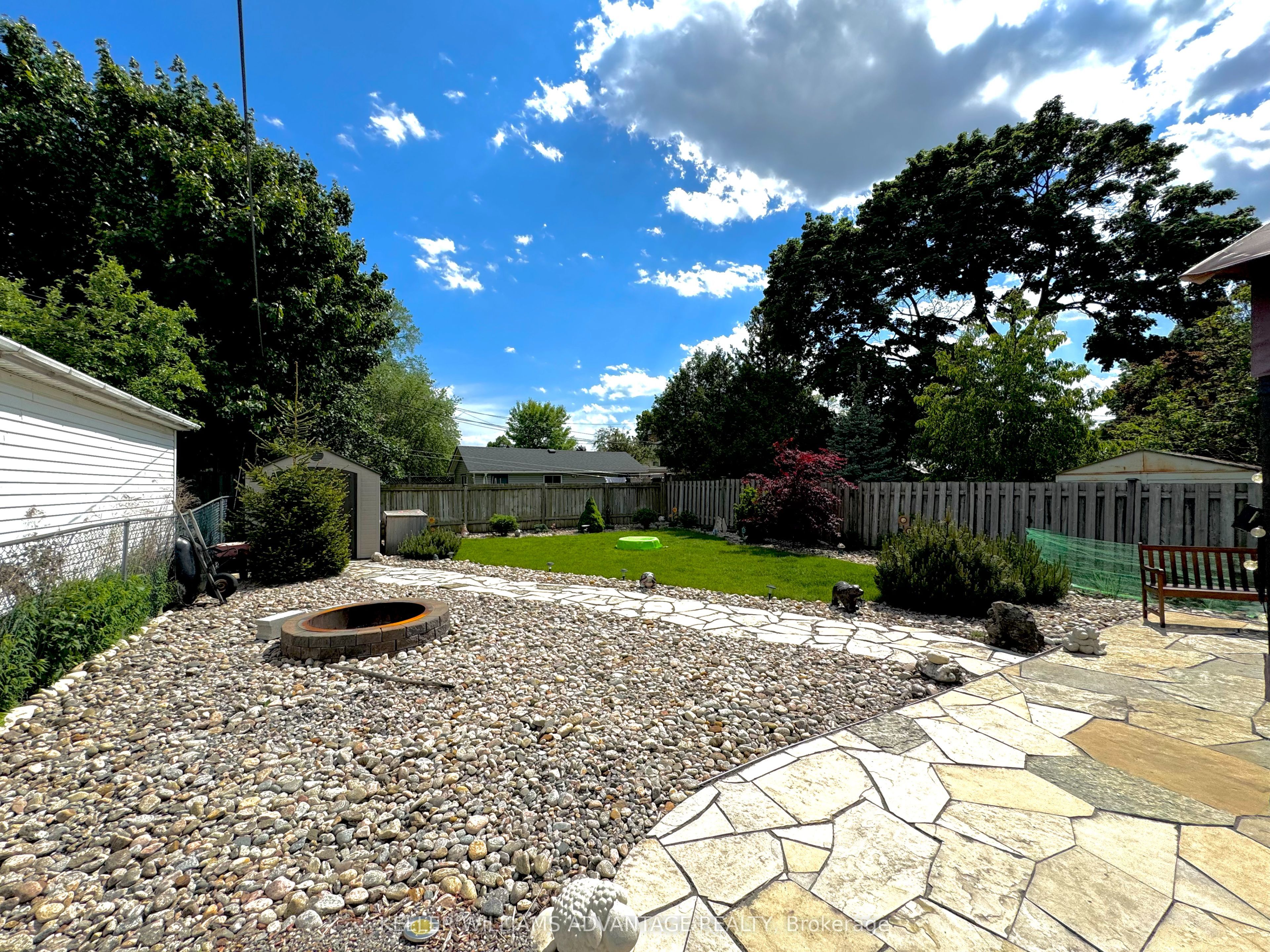 87 Merryfield Drive Property Photo 32