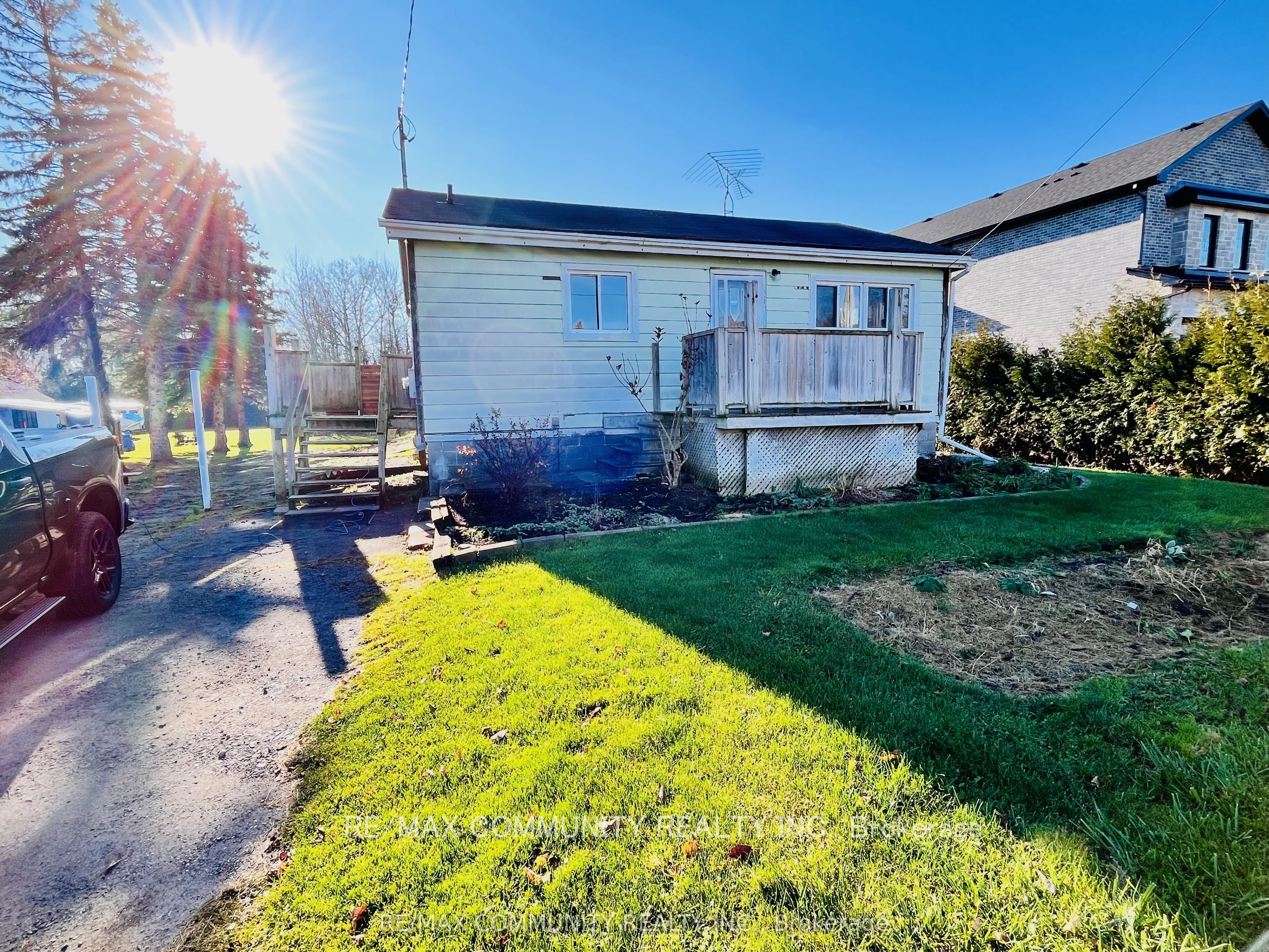 2037 Nash Road Property Photo 2