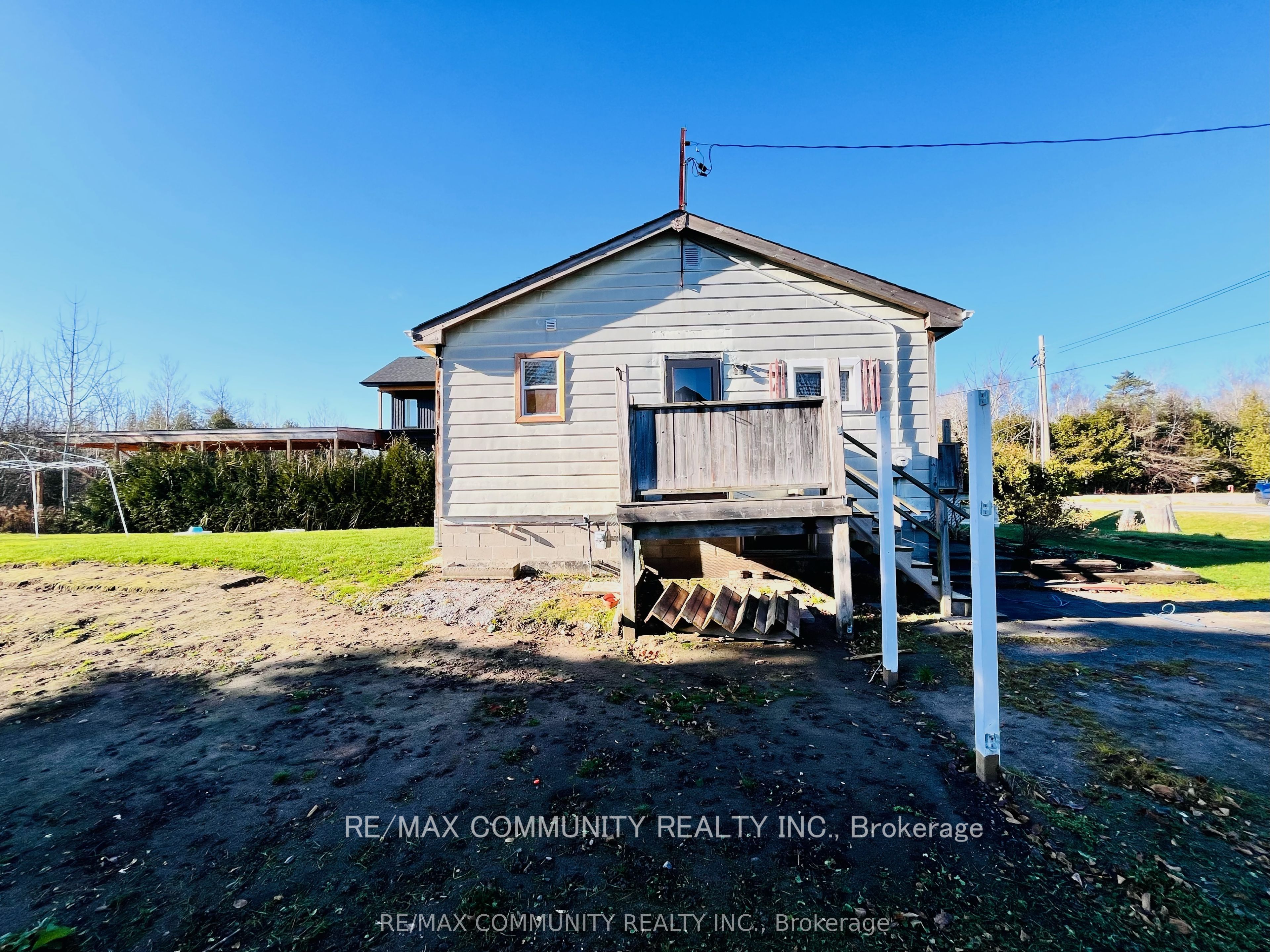 2037 Nash Road Property Photo 6