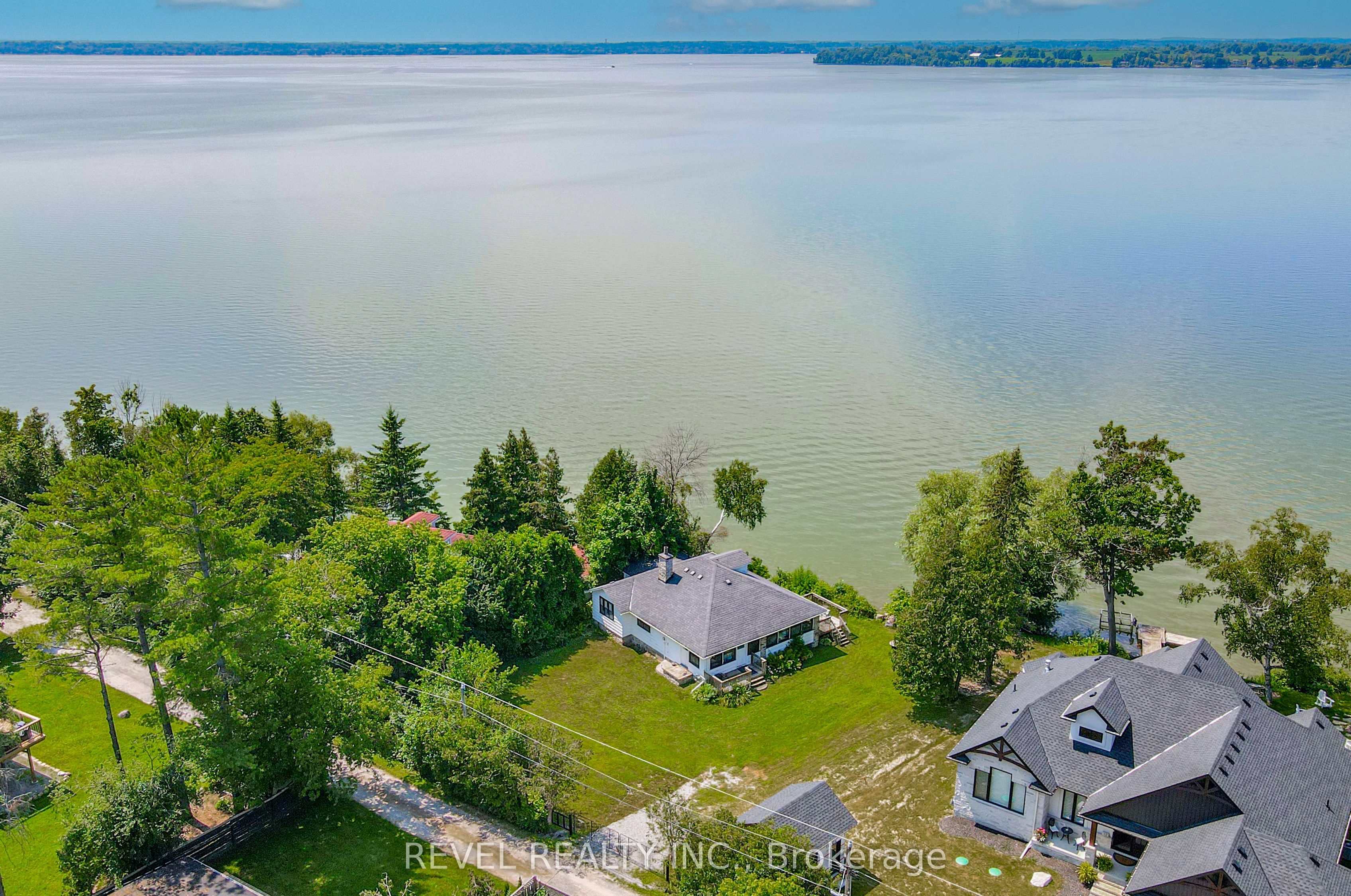 8 Johnstone Lane Property Photo 2
