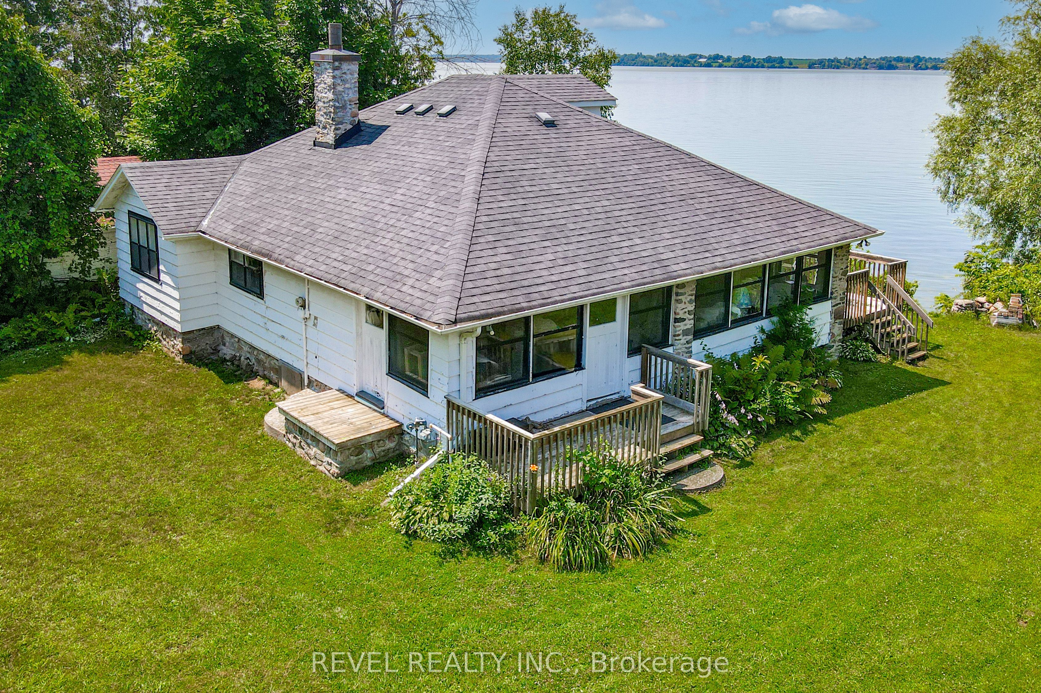 8 Johnstone Lane Property Photo 3