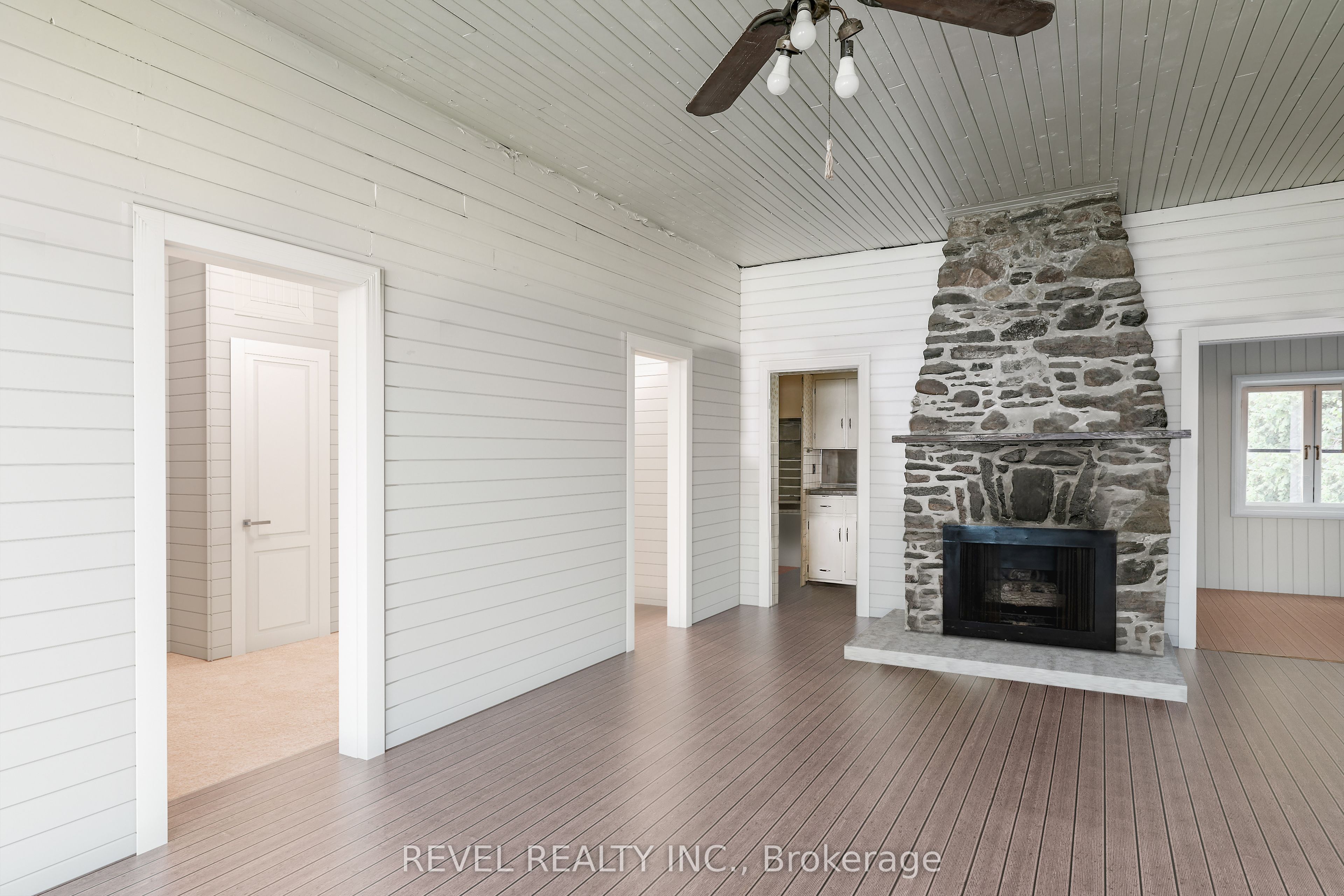 8 Johnstone Lane Property Photo 18