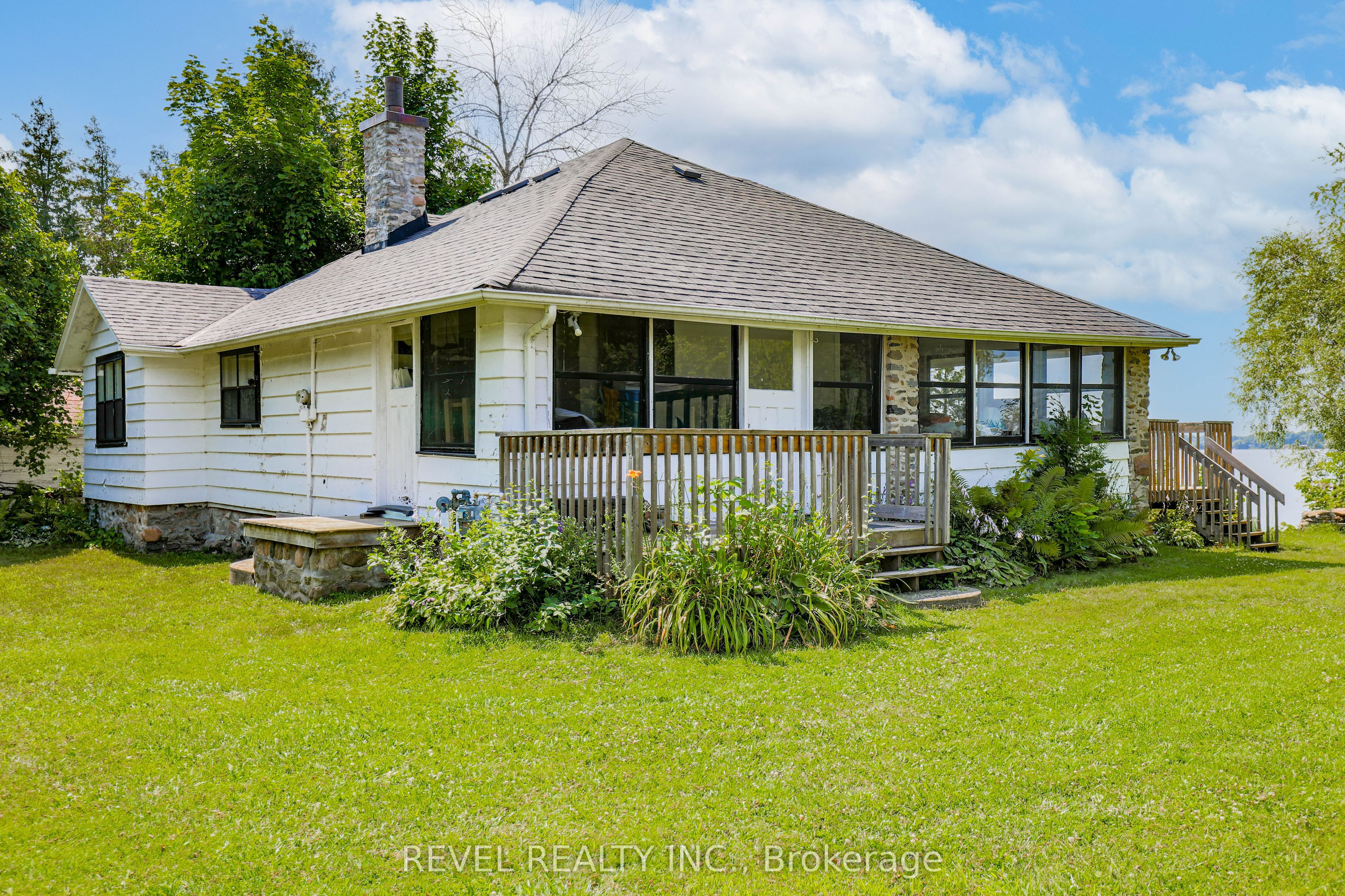 8 Johnstone Lane Property Photo 25