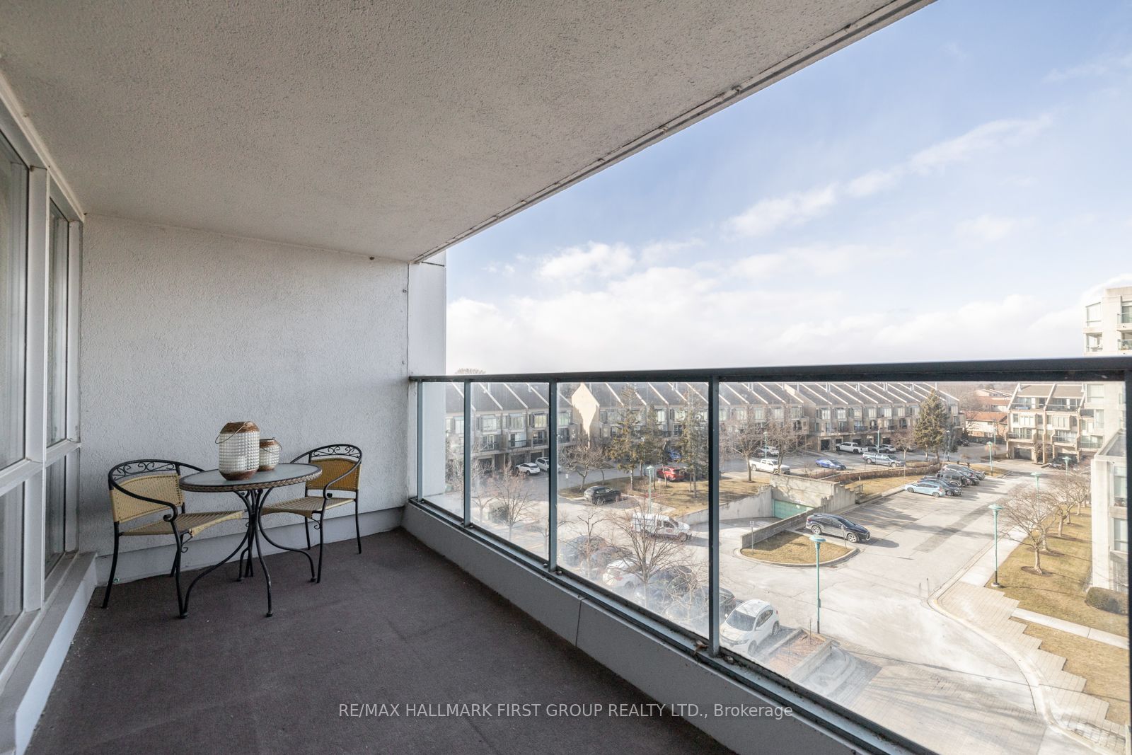 #413 - 45 Cumberland Lane Property Photo 15