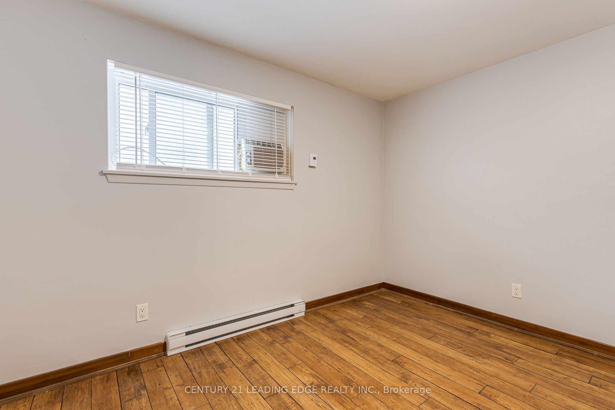 #1 - 796 Midland Avenue Property Photo 7