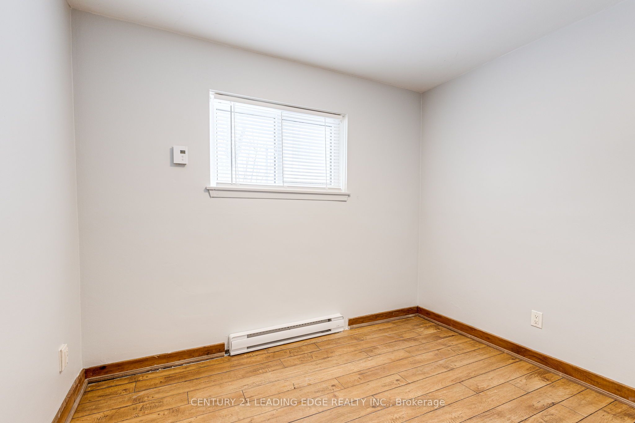 #1 - 796 Midland Avenue Property Photo 9
