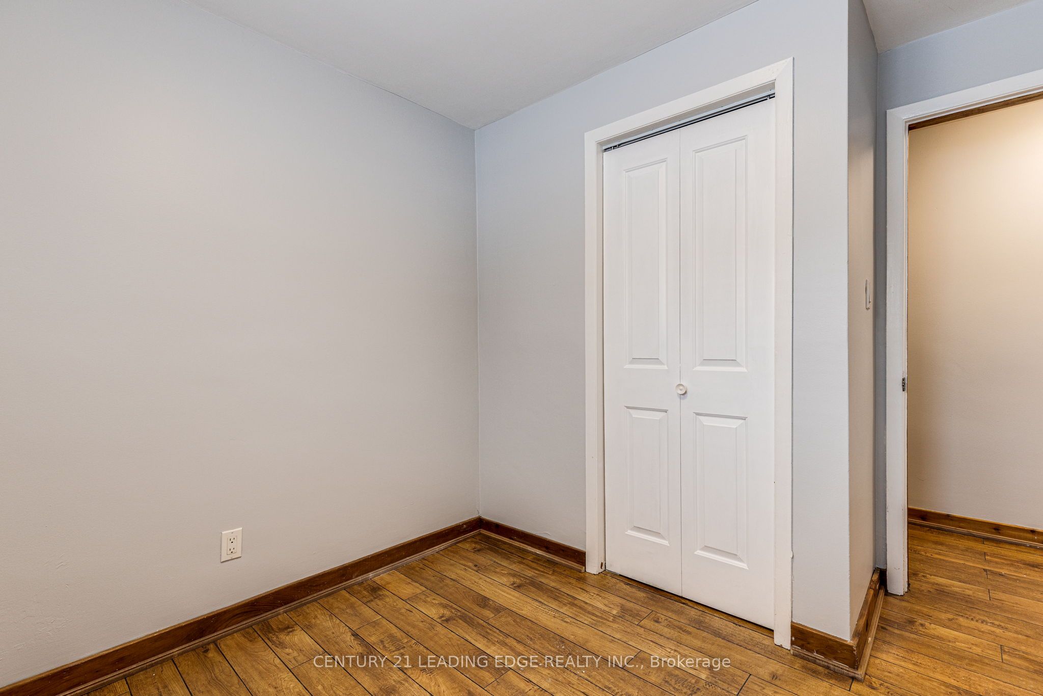 #1 - 796 Midland Avenue Property Photo 10