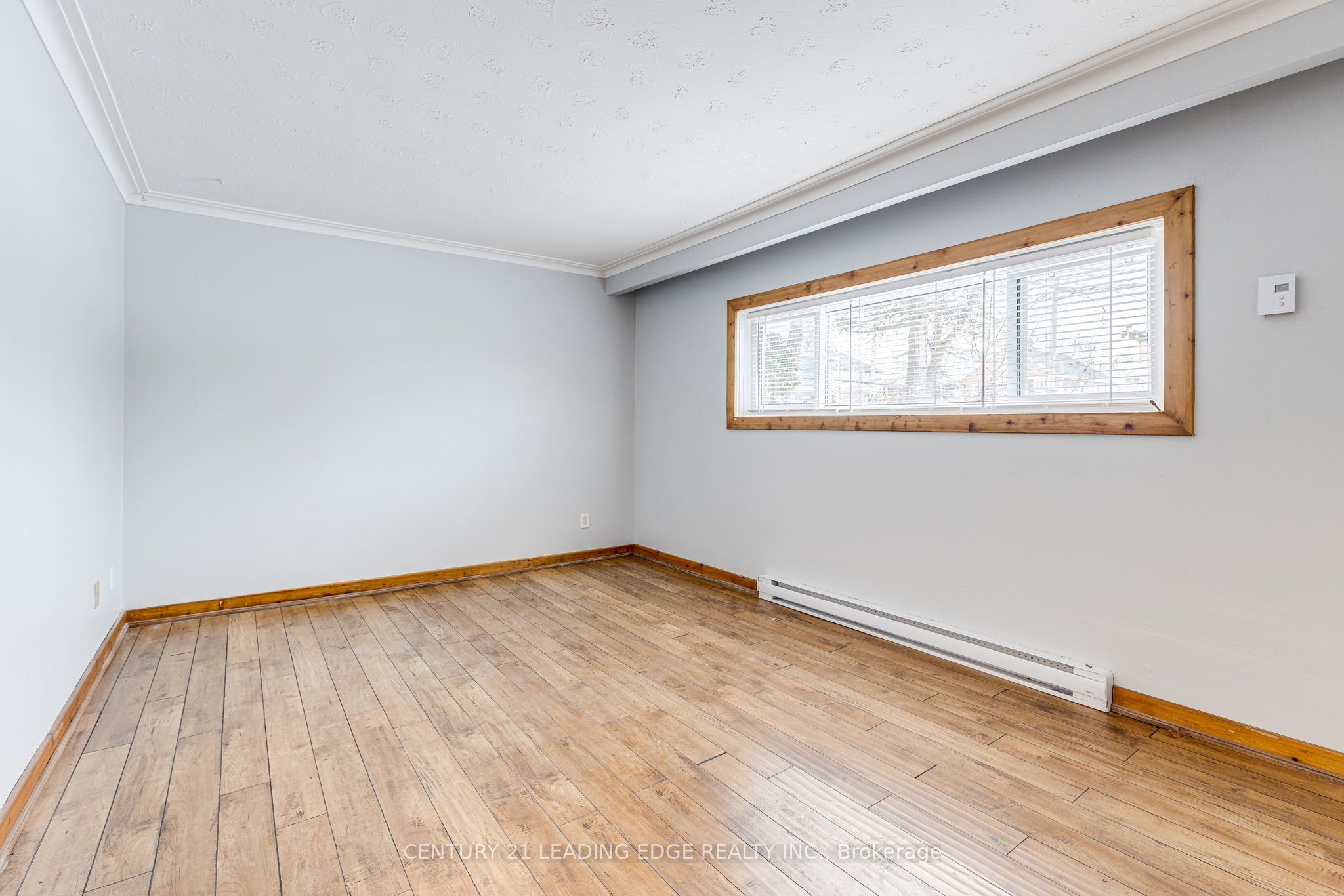 #1 - 796 Midland Avenue Property Photo 14