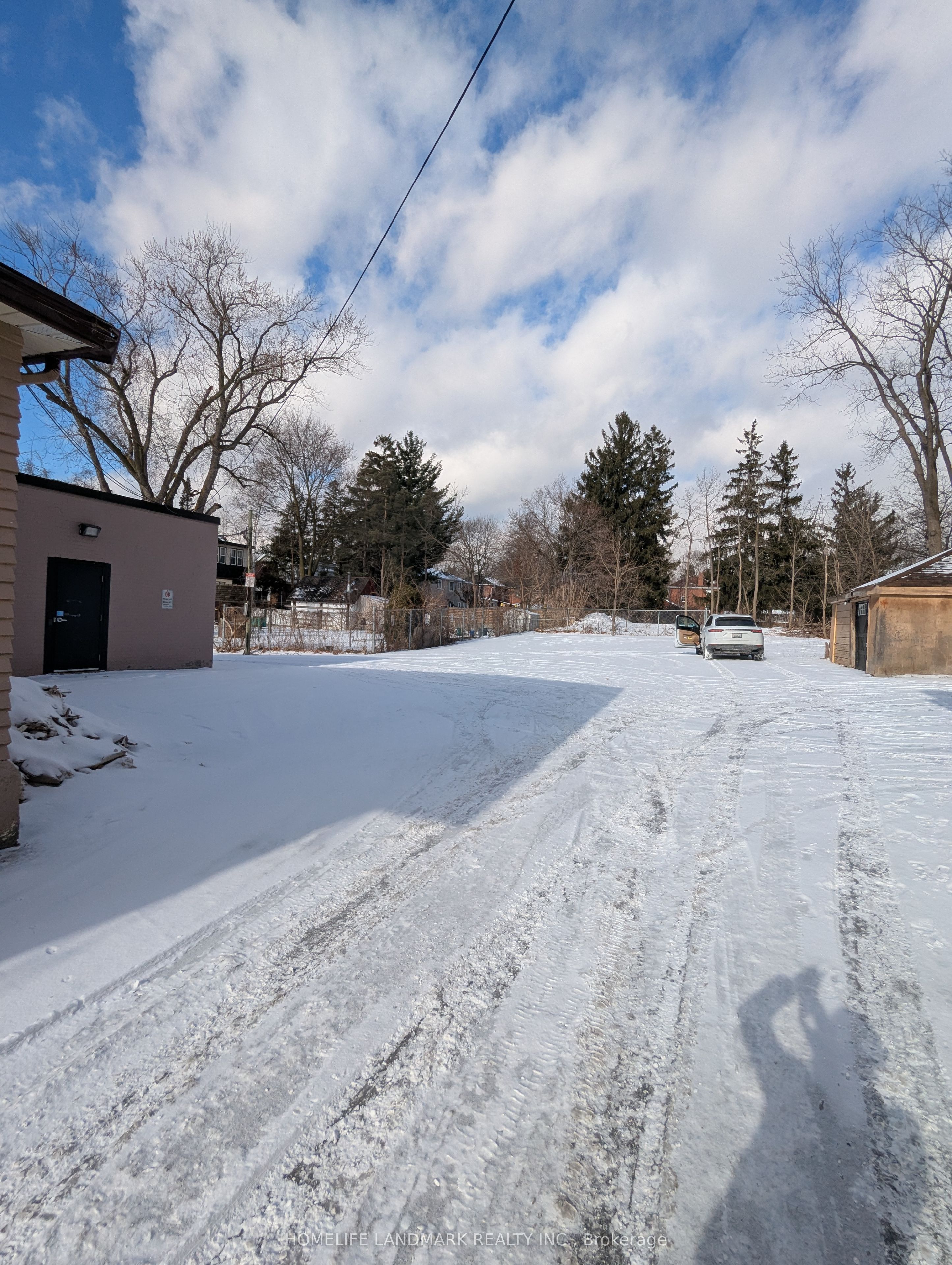 4142 Sheppard Avenue Property Photo 2