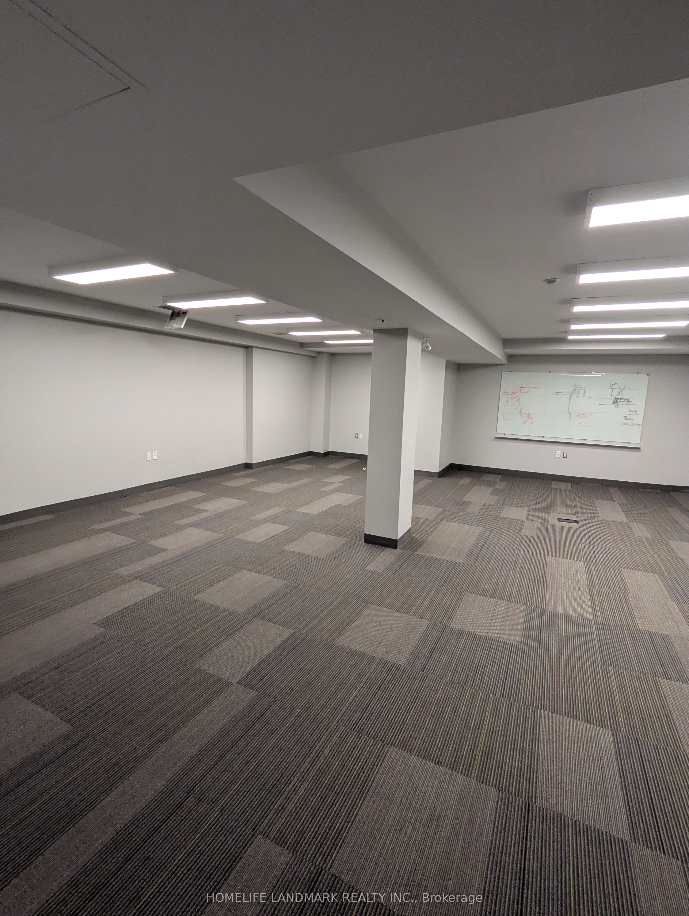 4142 Sheppard Avenue Property Photo 14