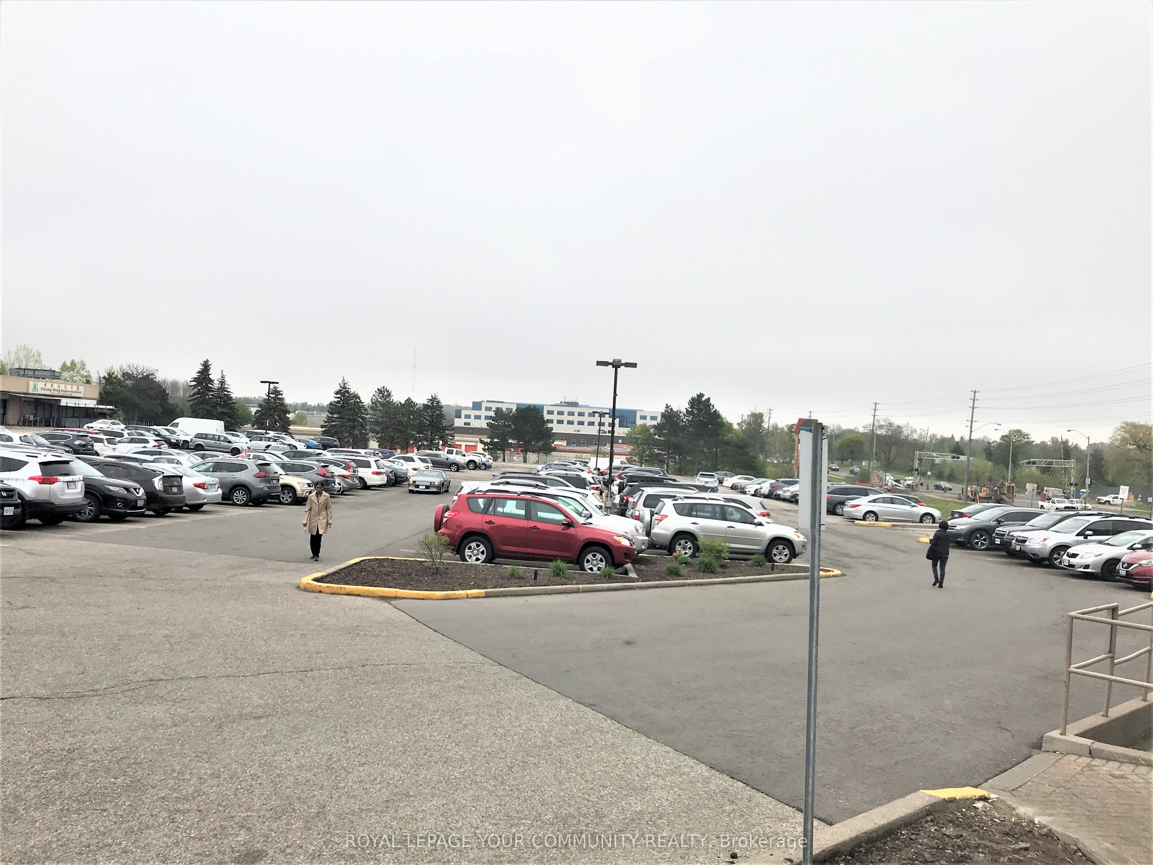 #410 - 4040 Finch Avenue Property Photo 4