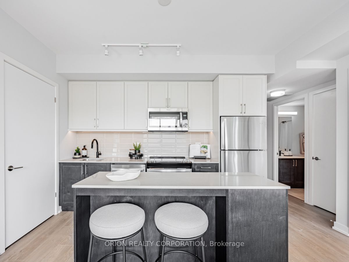 #220 - 201 Brock Street Property Photo 6