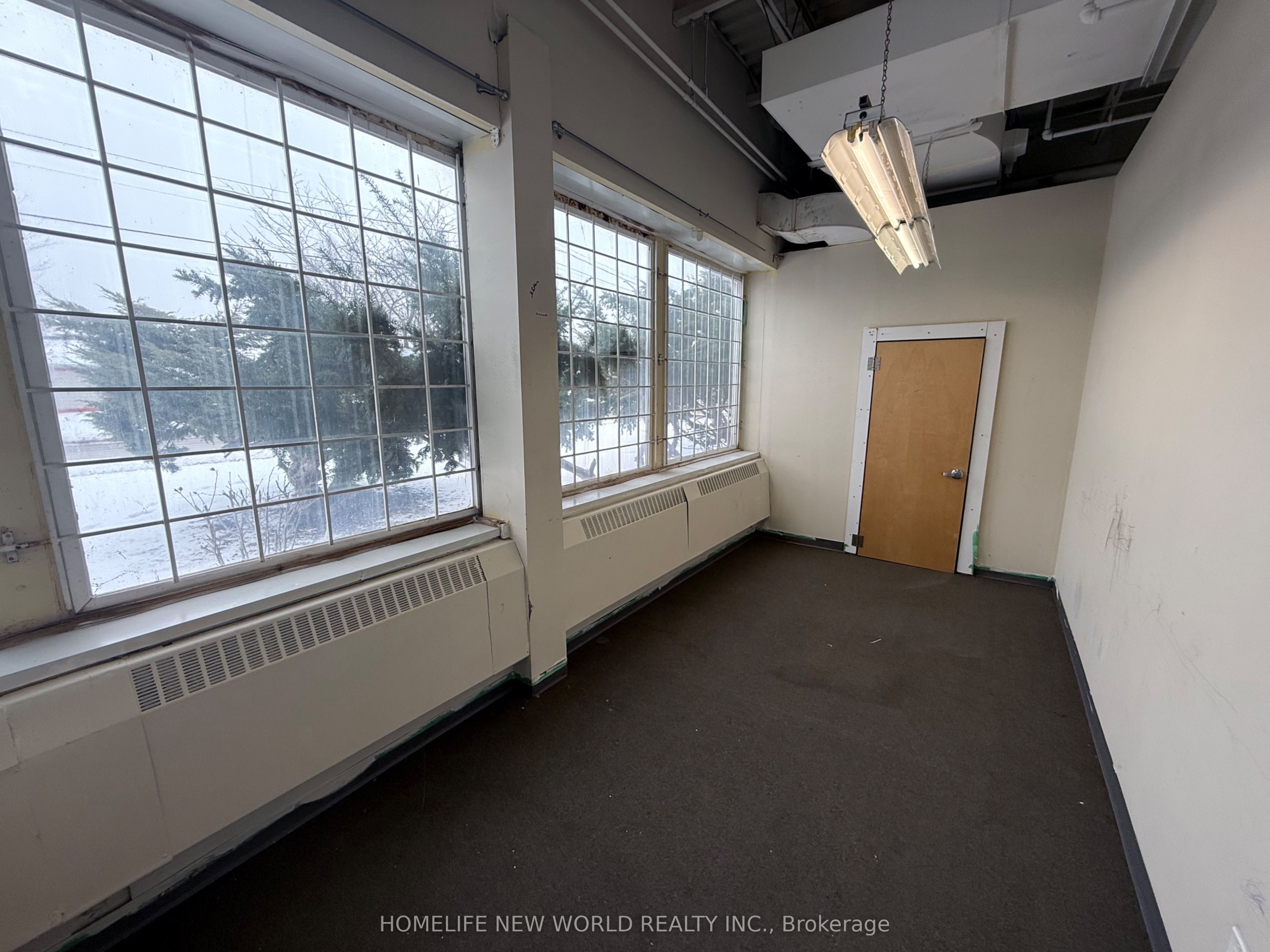 #101 - 41 Metropolitan Road Property Photo 4