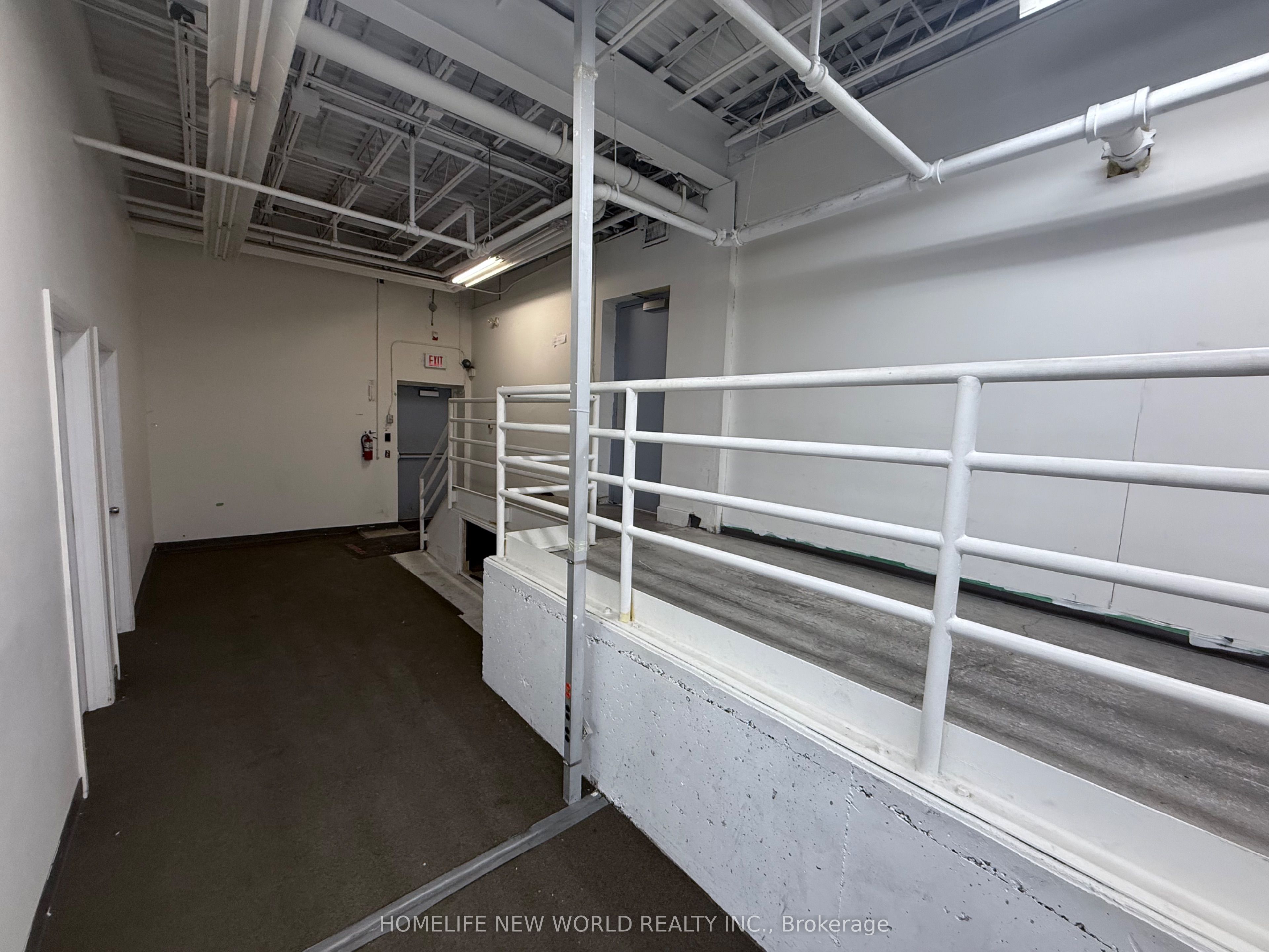 #101 - 41 Metropolitan Road Property Photo 12