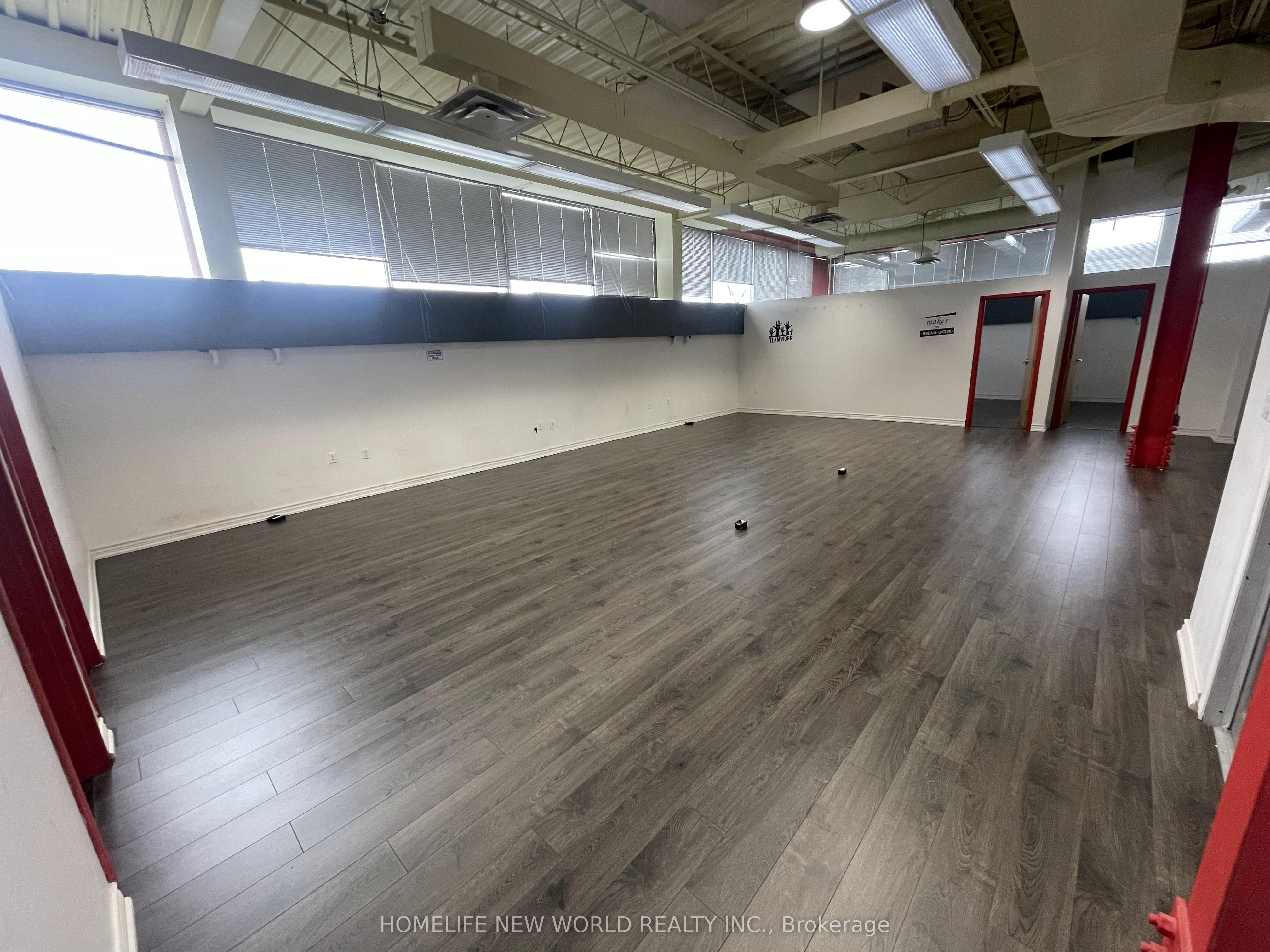 #204 - 41 Metropolitan Road Property Photo 3