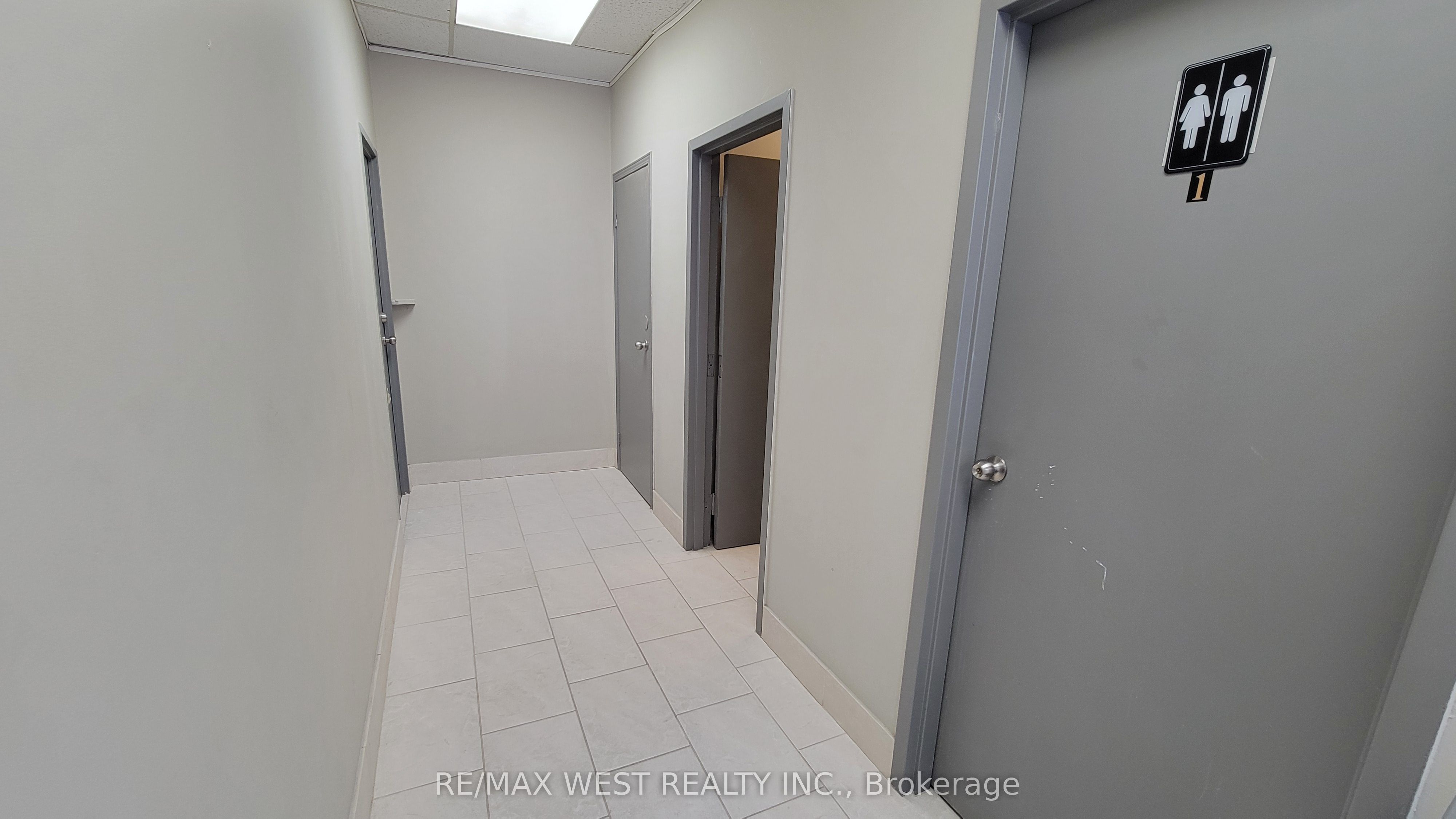 3702 Kingston Road Property Photo 25